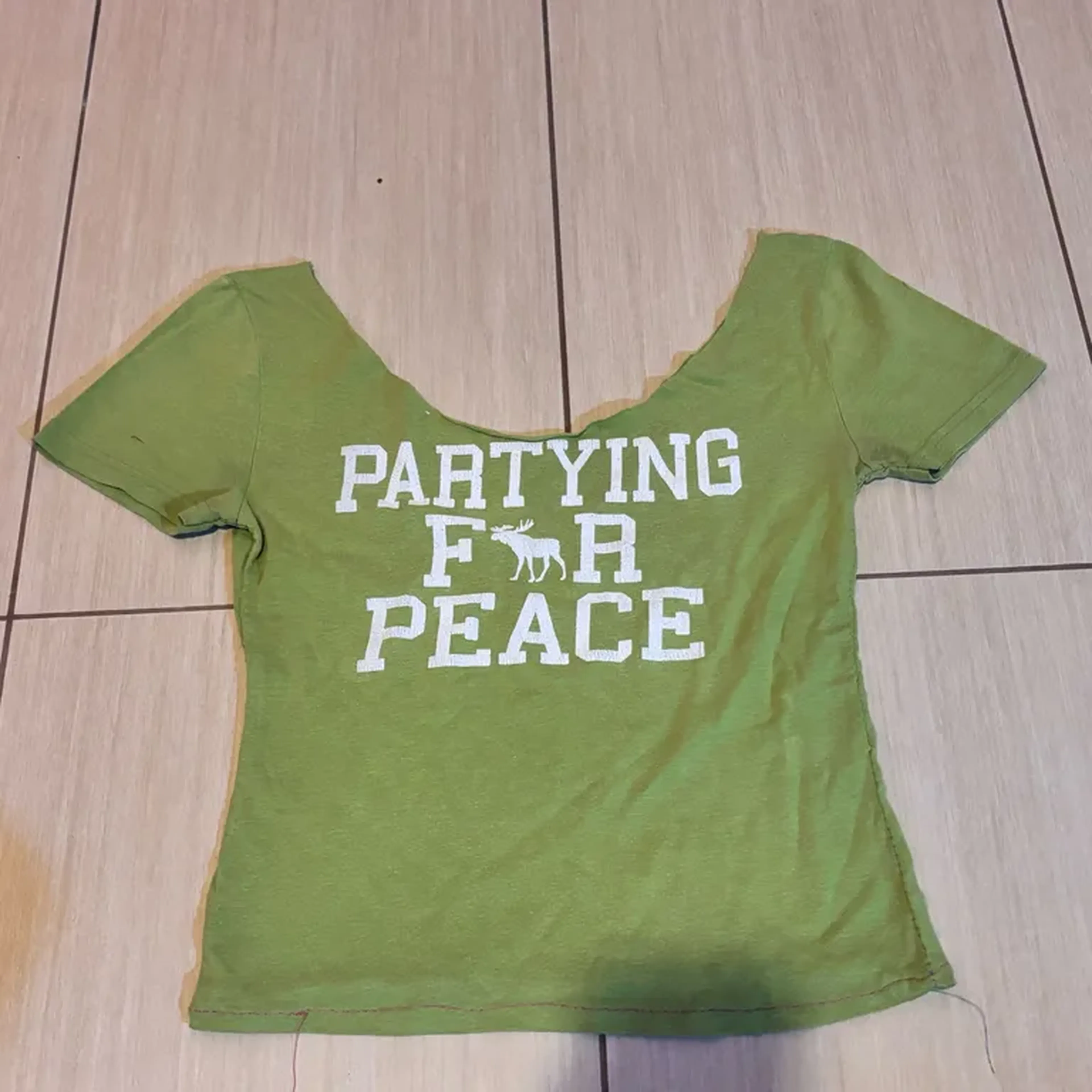 blusinha festejando pela paz imagem