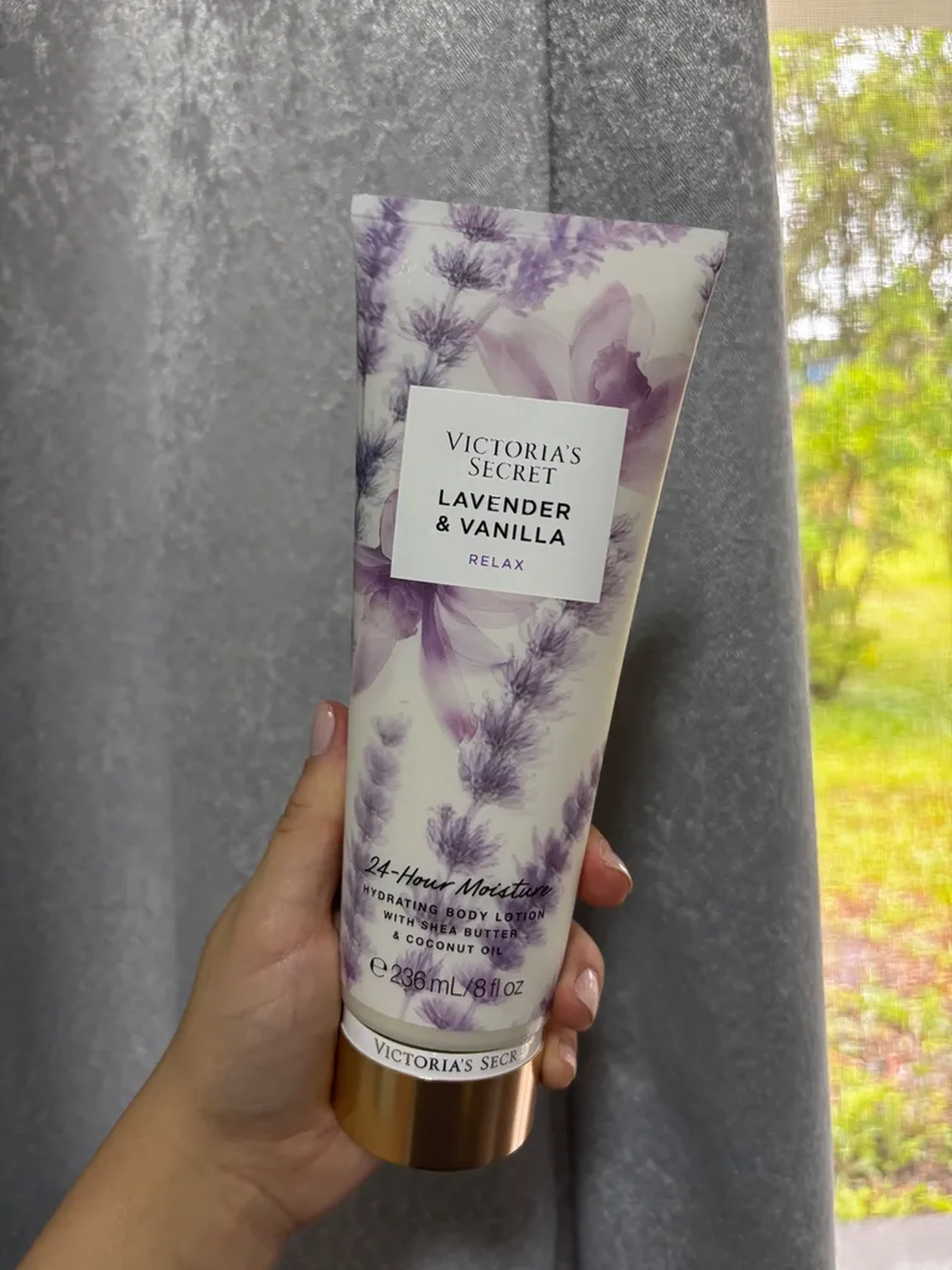 Hidratante corporal Lavender and Vanilla Victoria’s Secret imagem