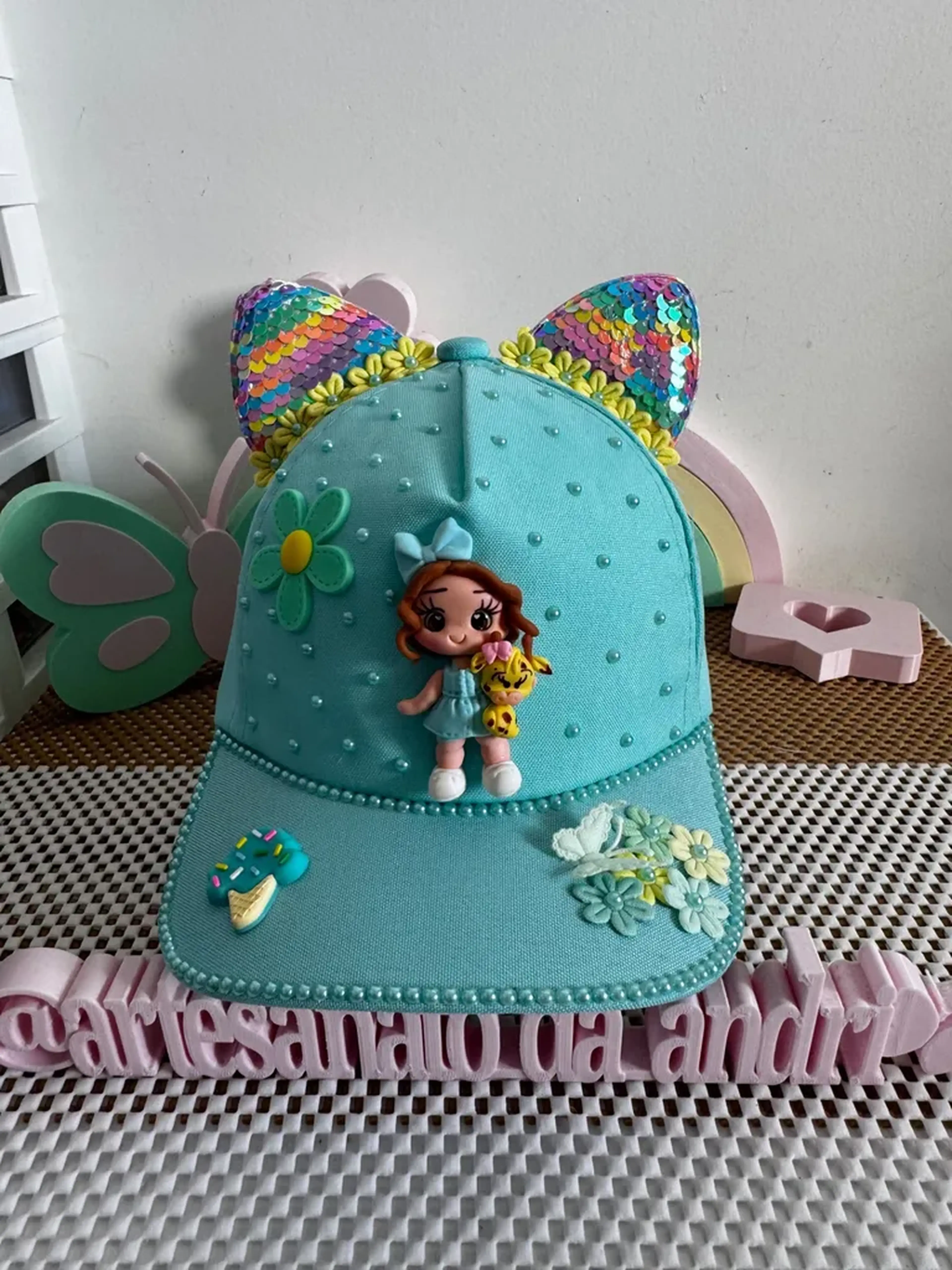 Boné Gatinha imagem