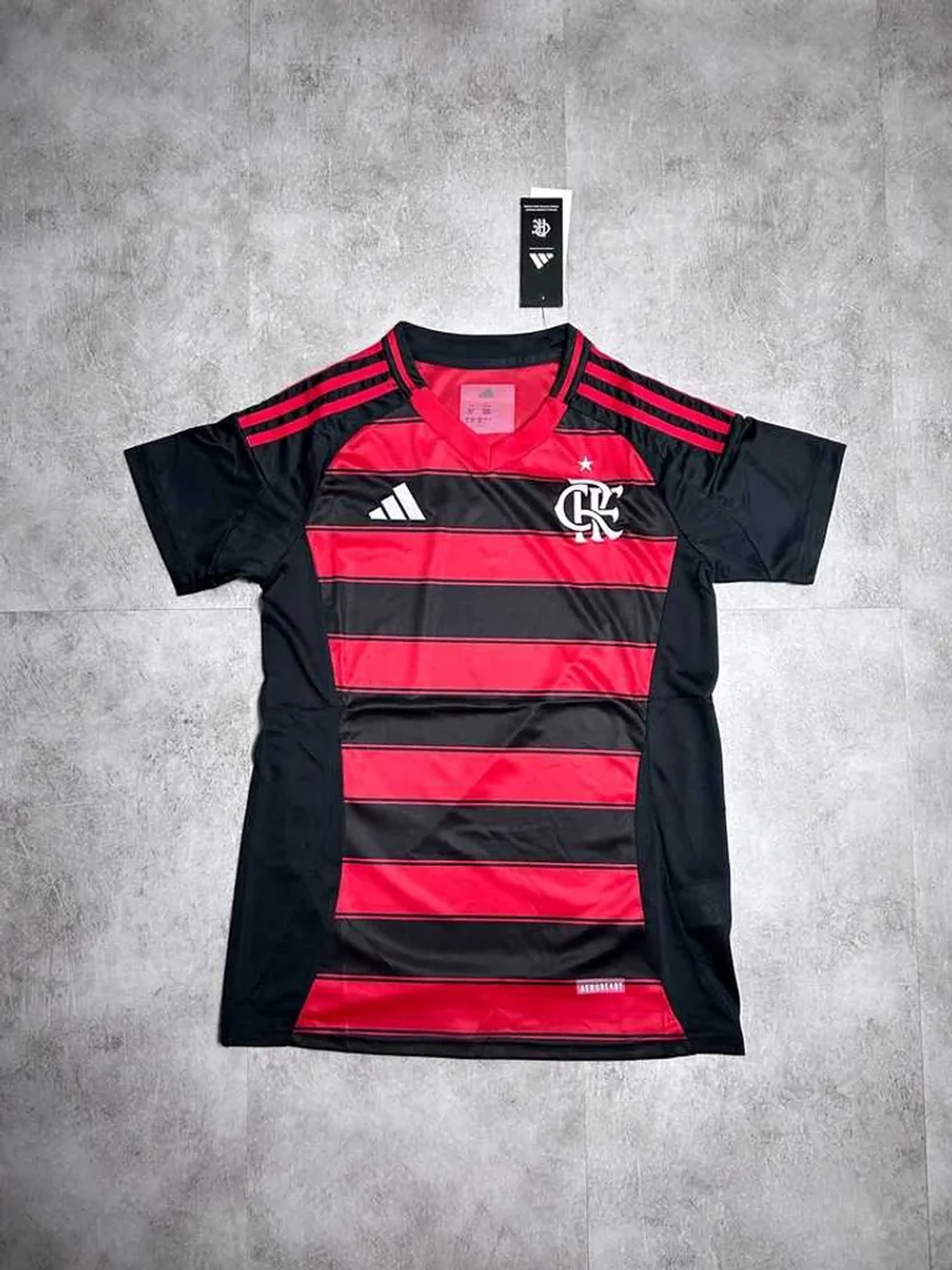 FLAMENGO FEMININA HOME 2025 26 imagem