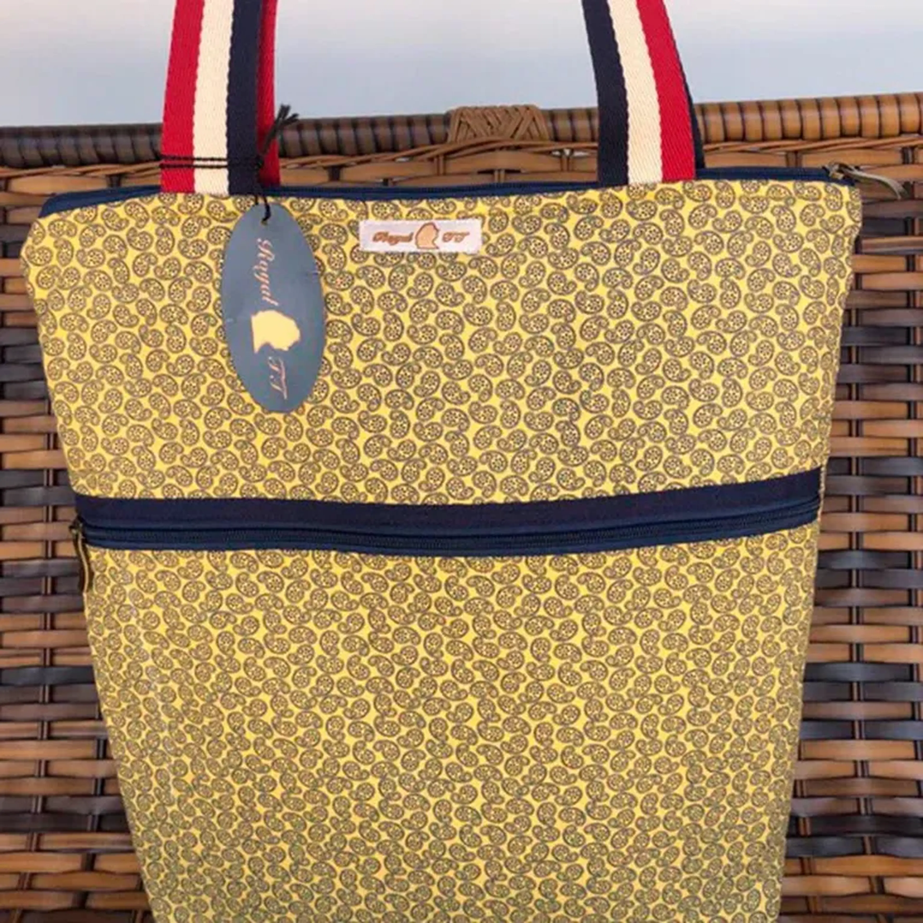 Bolsa Grande Tecido Tricoline e Alça Chic imagem