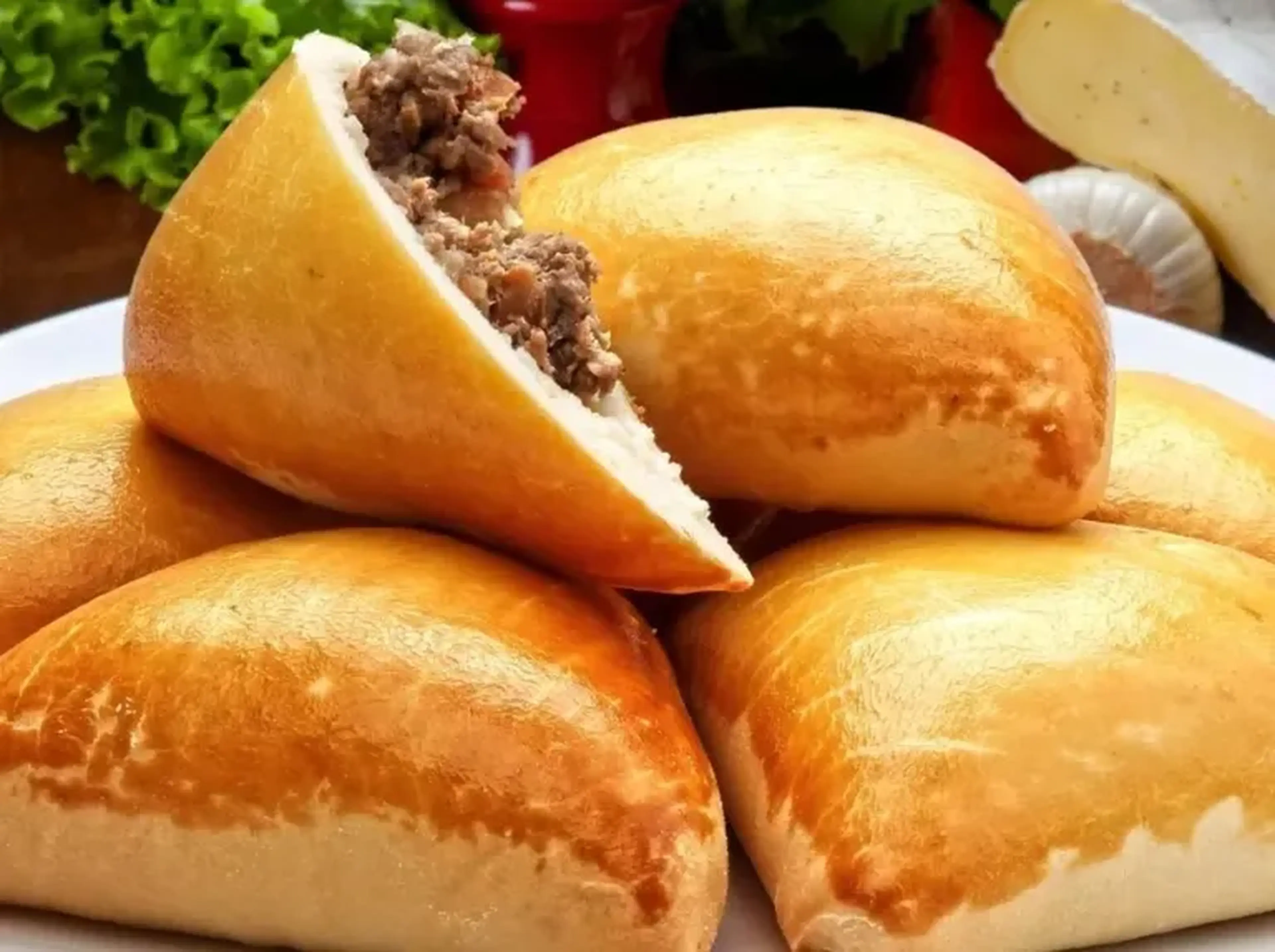 Salgado de Carne imagem