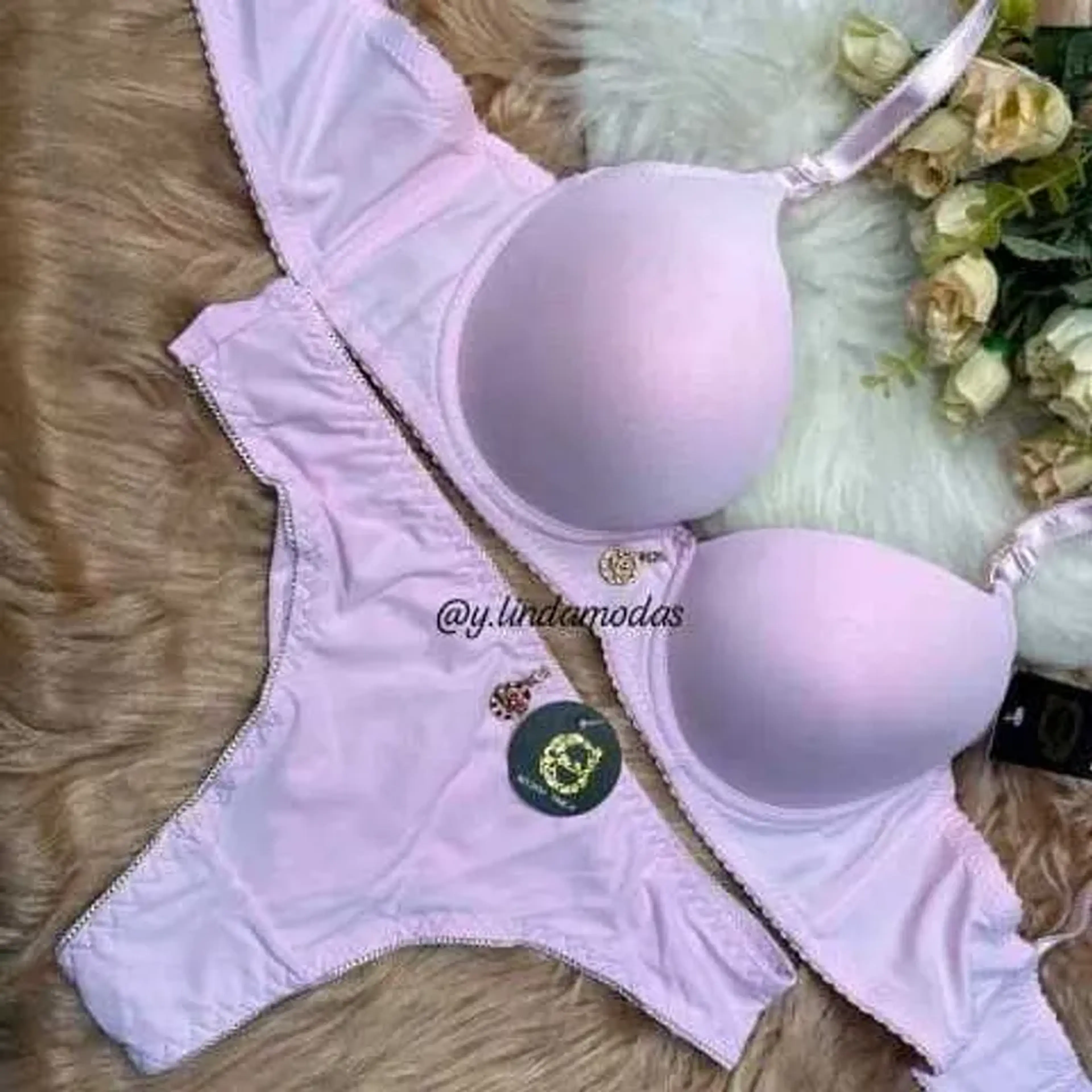 Lingerie Modelo Liso 🦋✨️ imagem