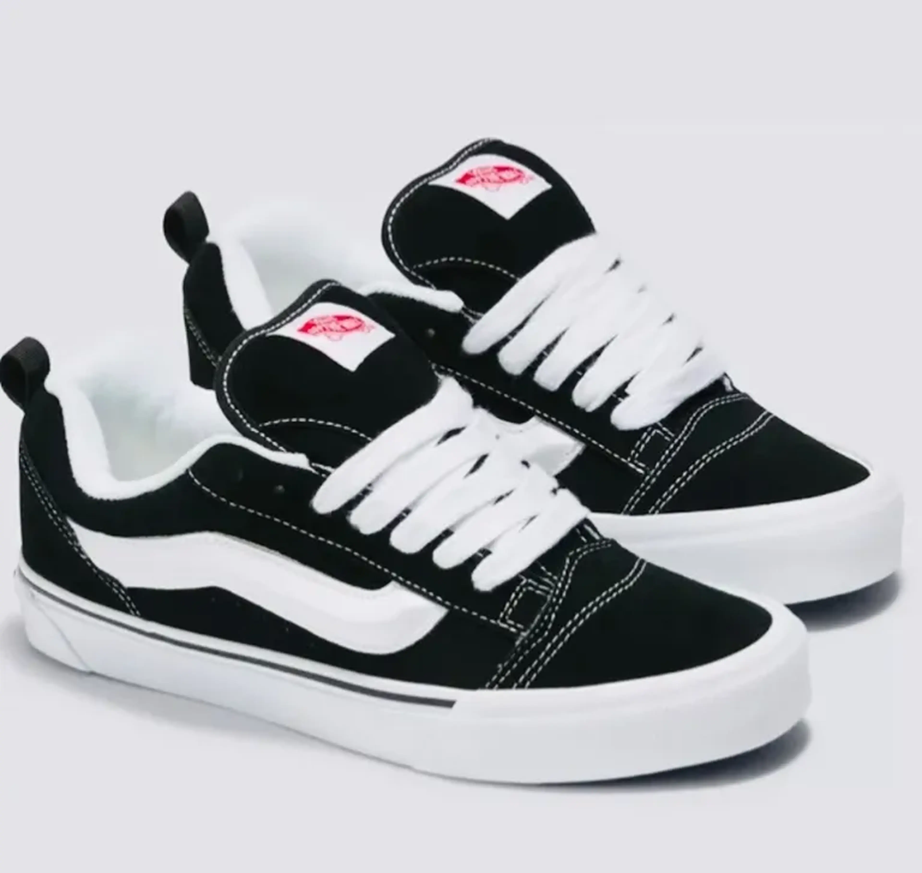 Vans Knu Skool Black-White imagem