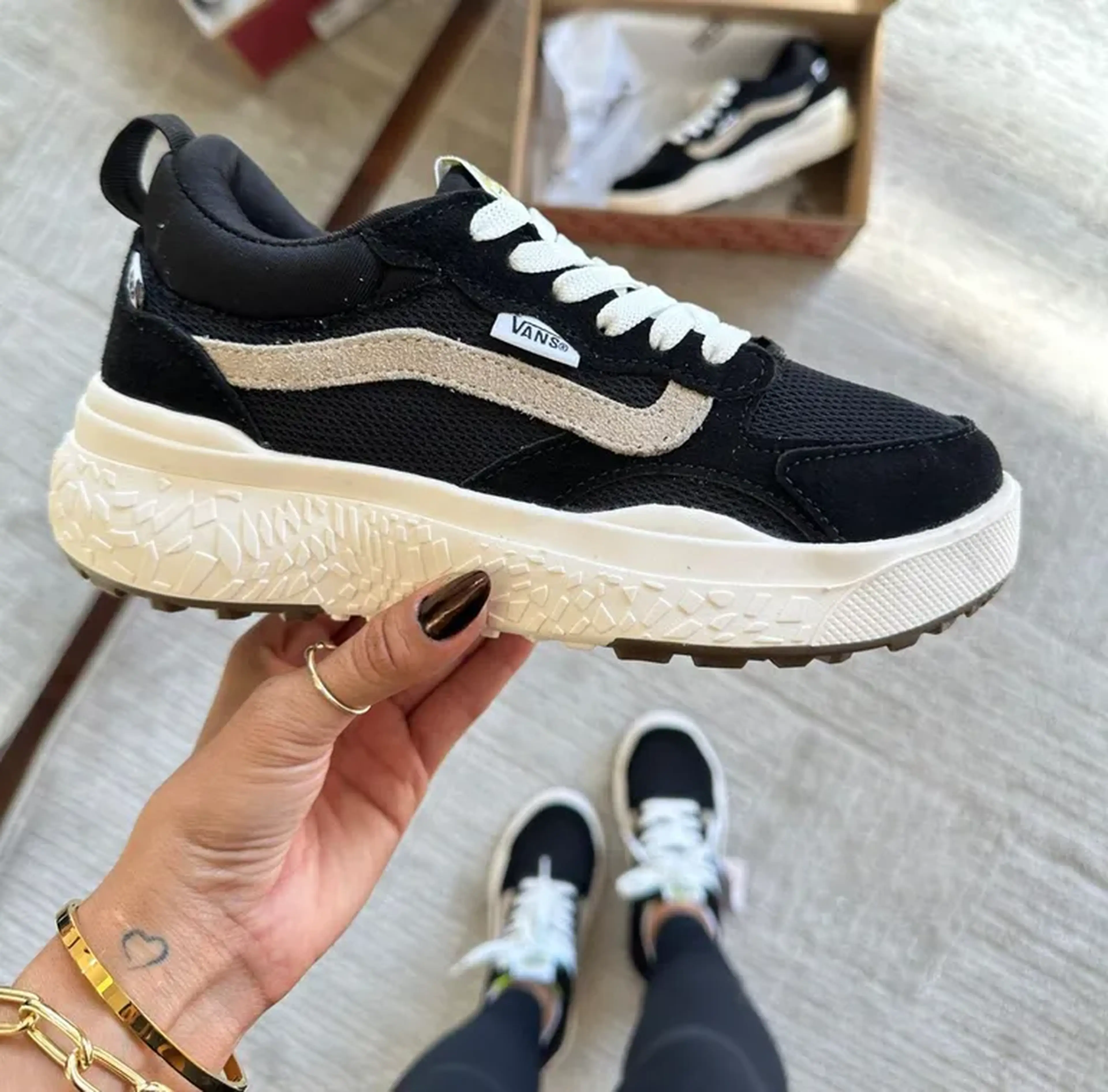 Vans NEO imagem