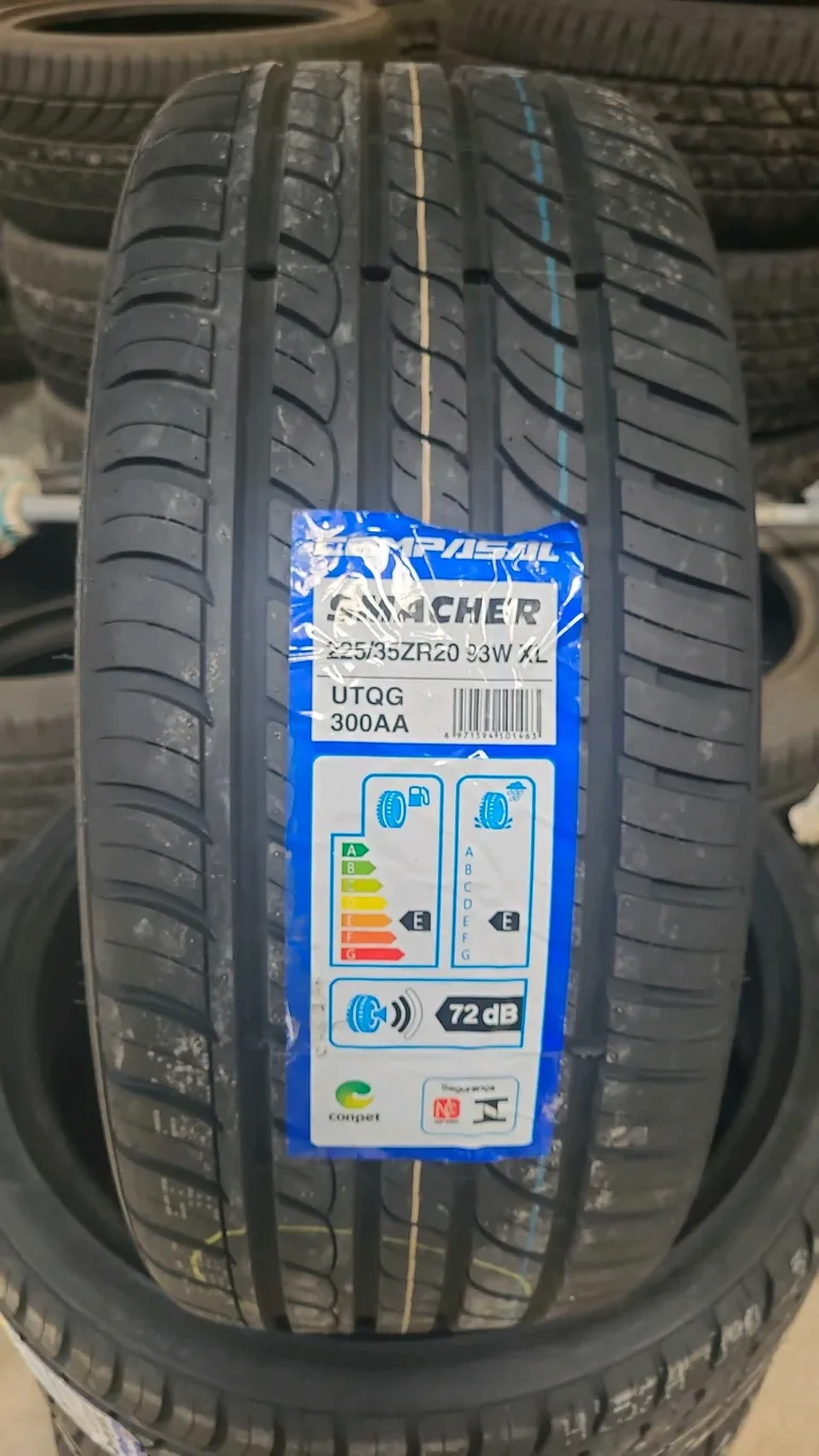 225 35ZR20 93W COMPASAL. imagem