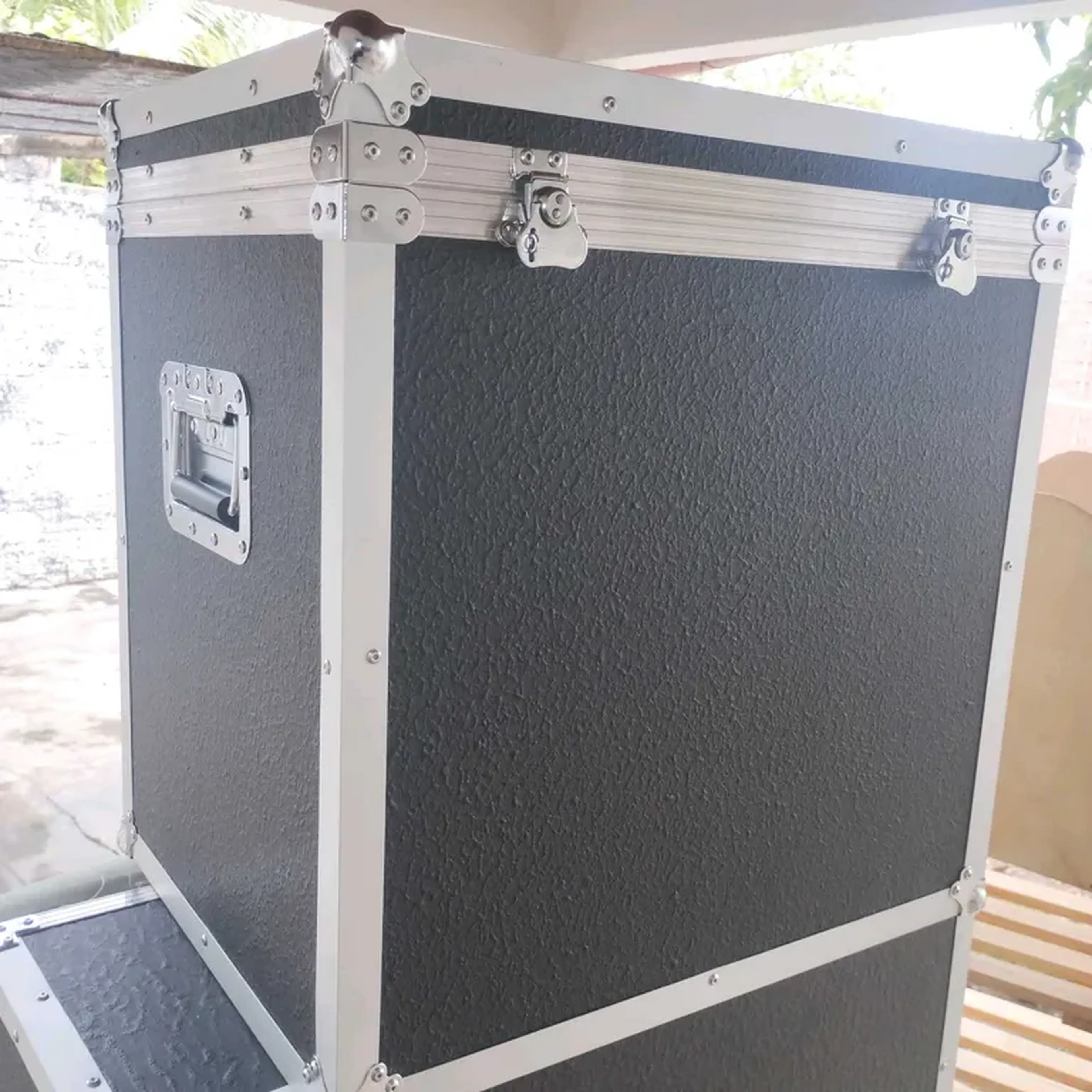 Case Pequeno para cabos imagem