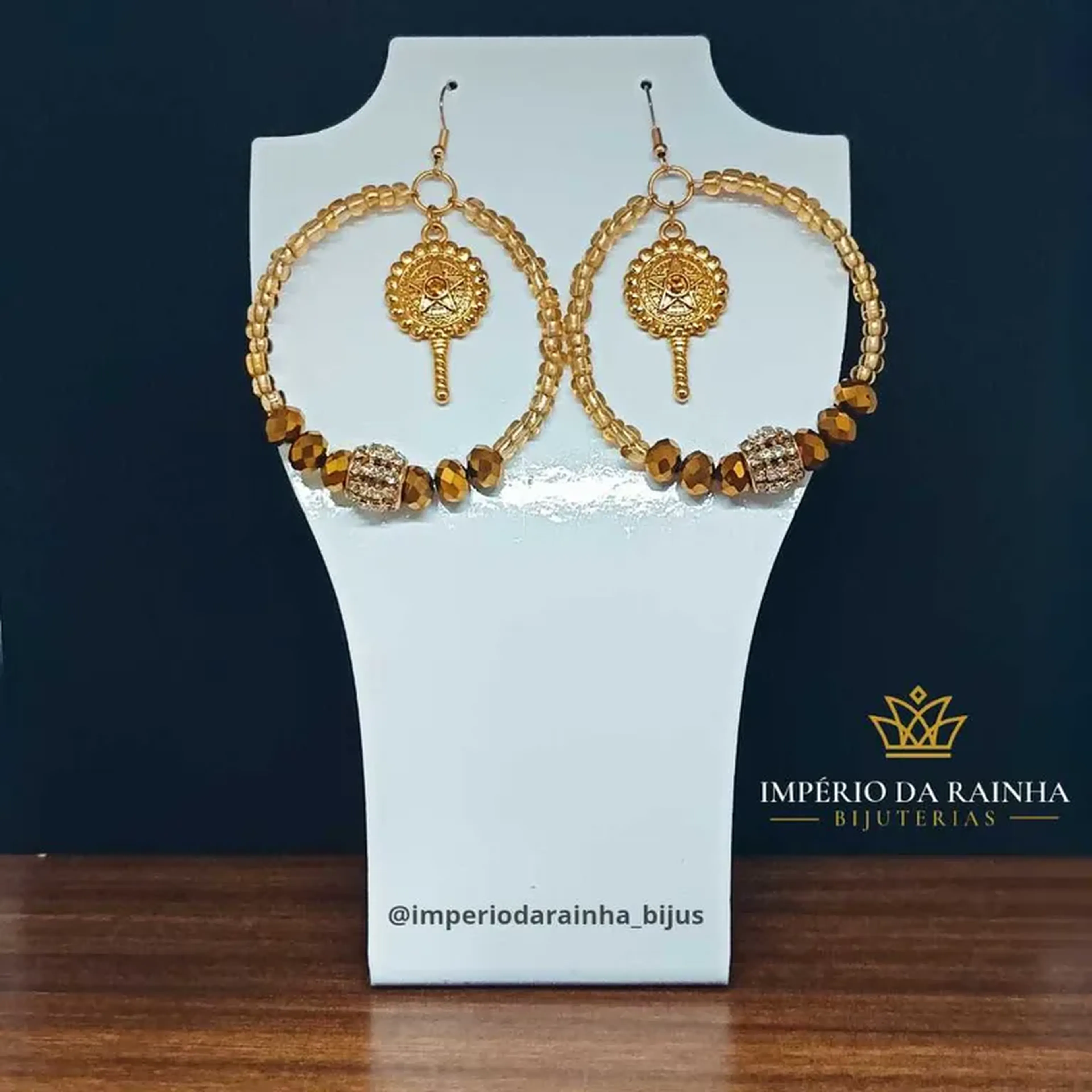 Argola Abebe de Mamãe Oxum 💛 imagem