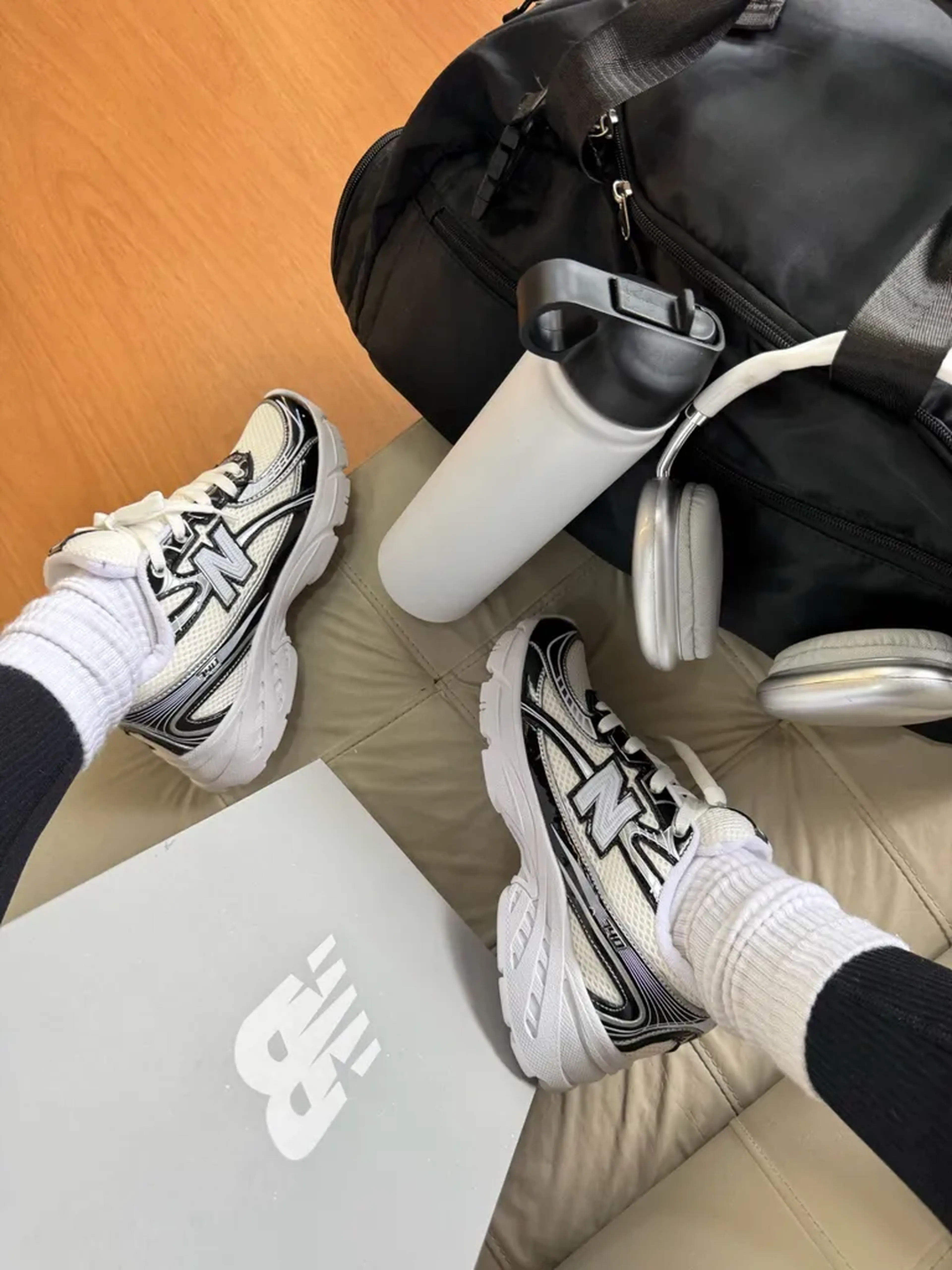 New Balance 740 imagem