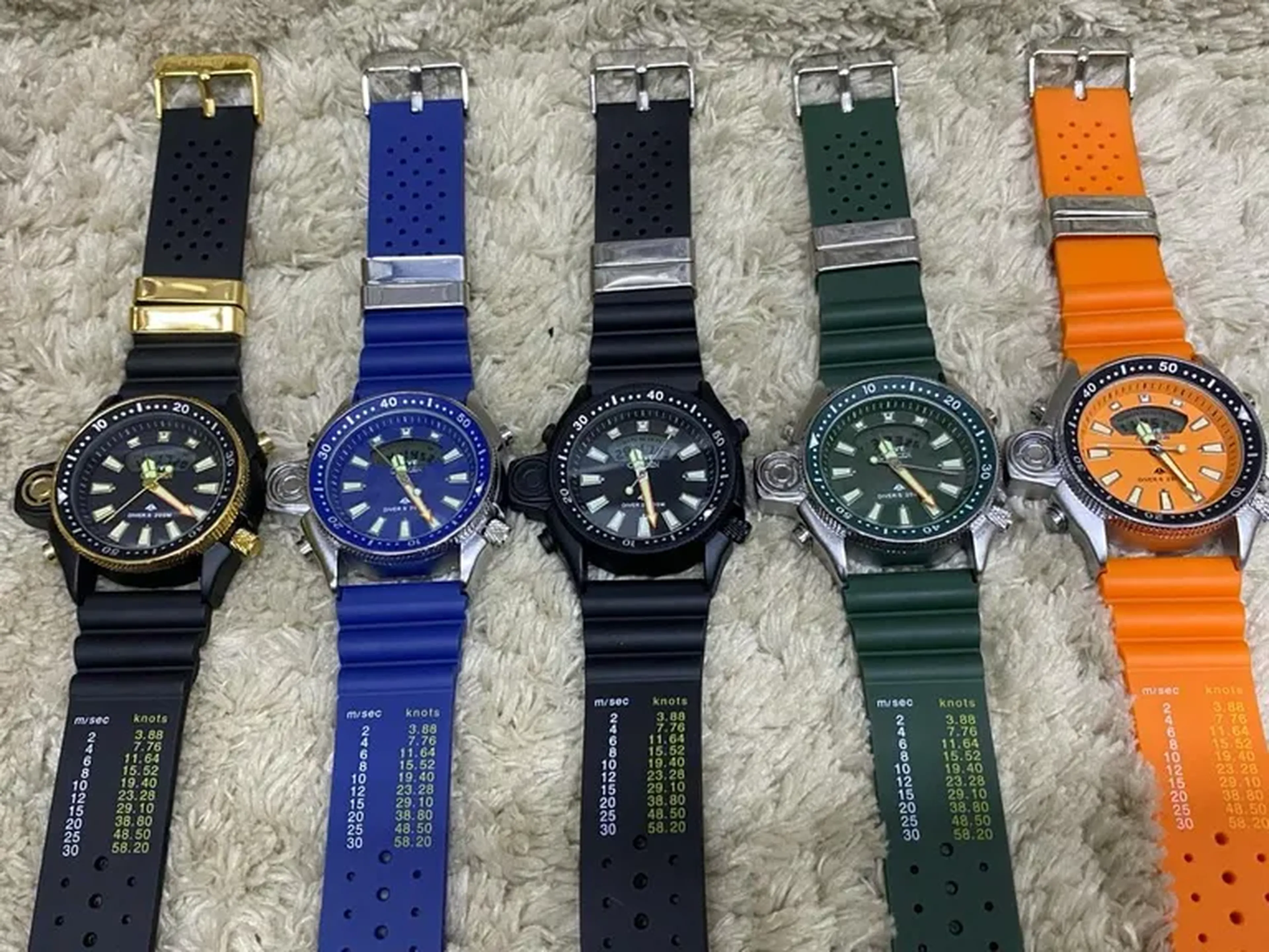 Citizen Aqualand JP2000-08 e E TZ10137t imagem