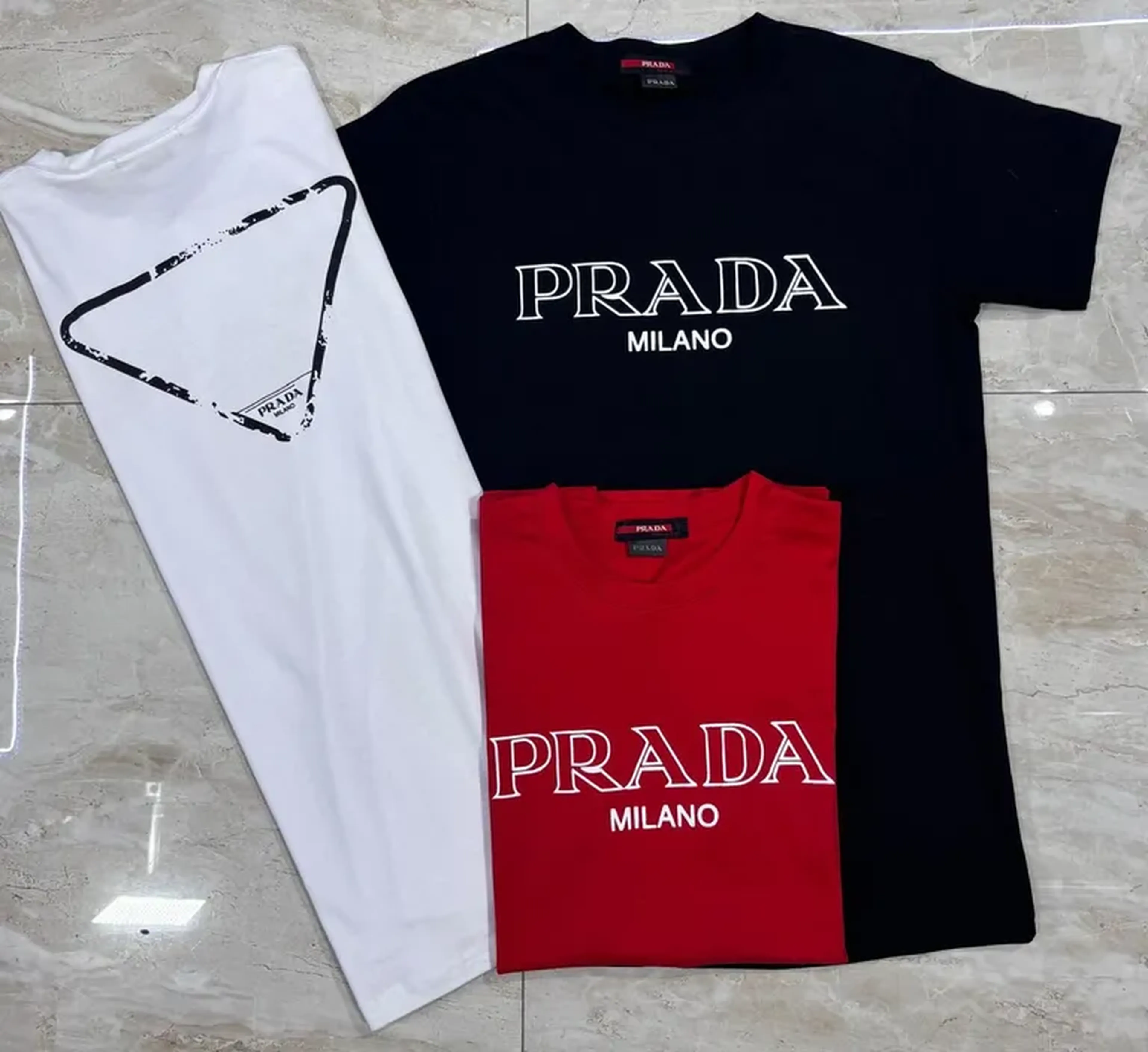 Camisas Prada imagem