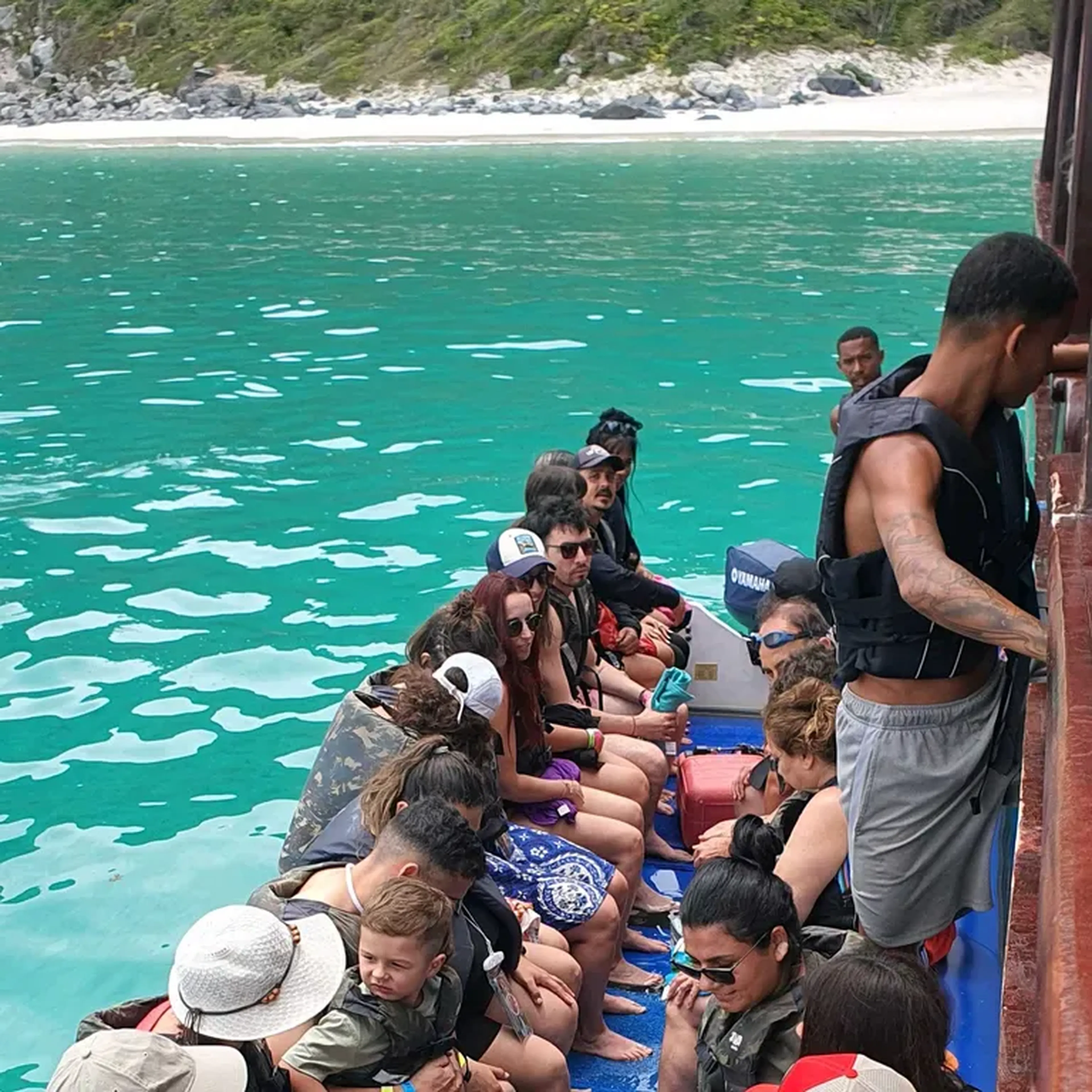 passei de barco em Arraial do Cabo imagem