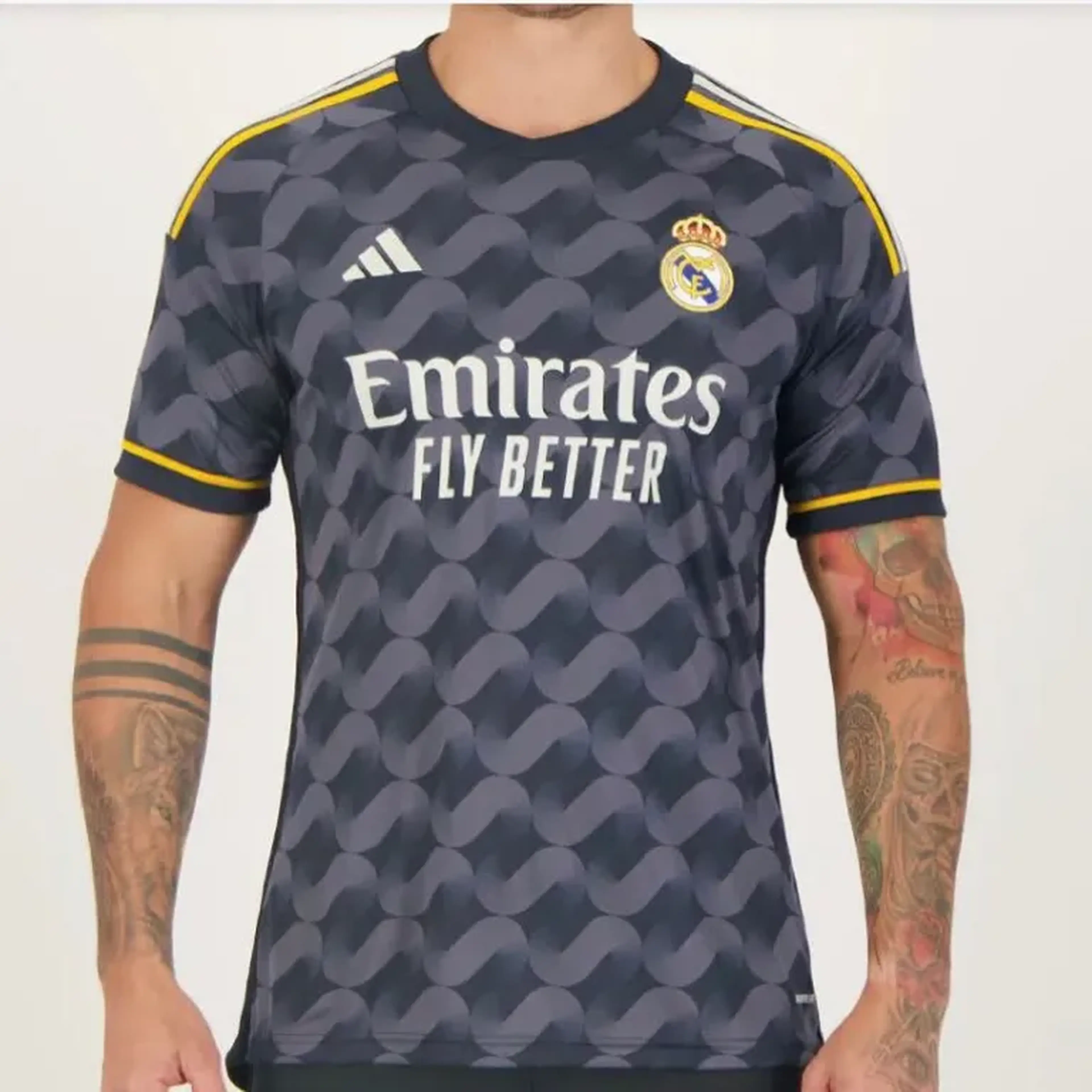 camisa Real Madrid imagem