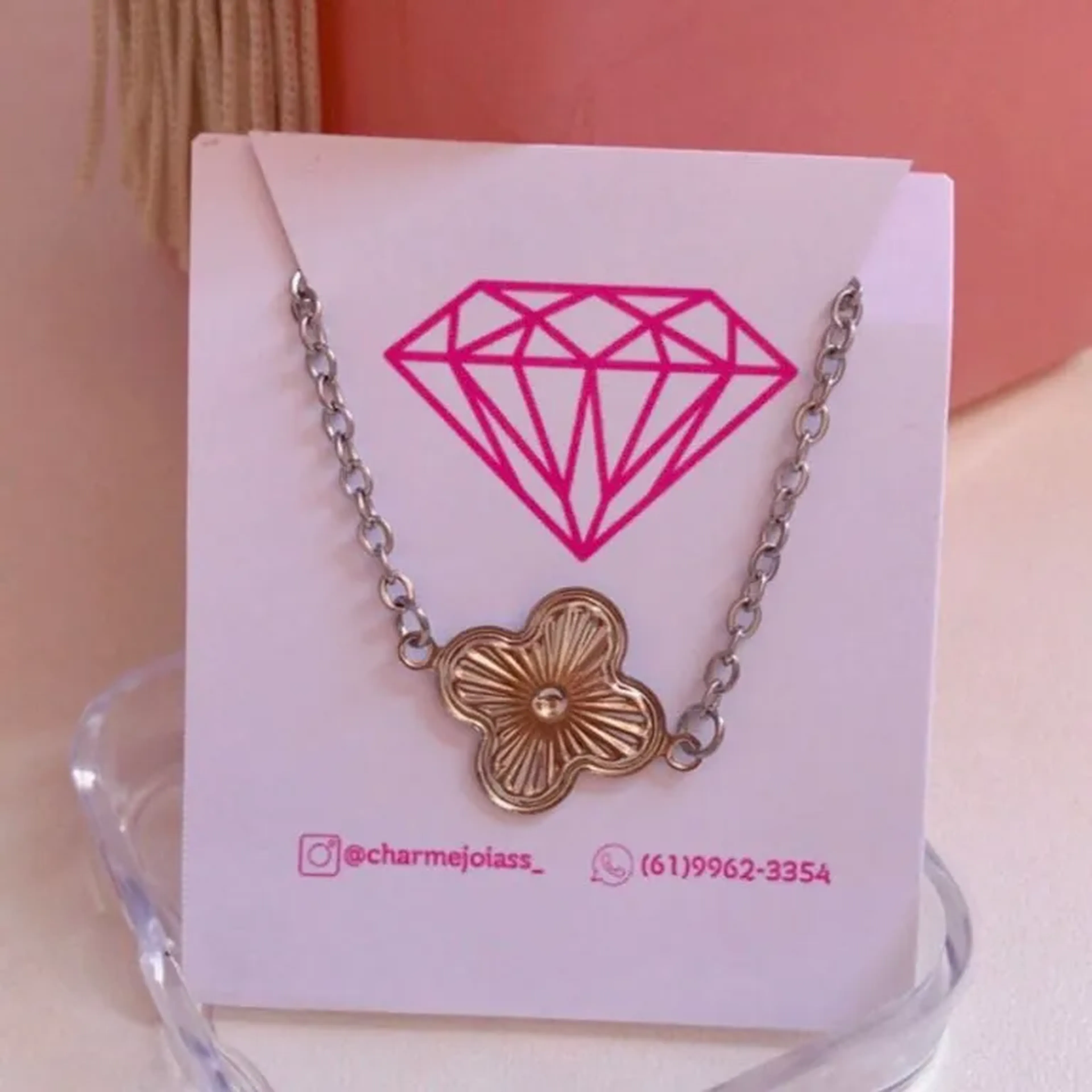 pulseira trevo martelado - aço inoxidável imagem