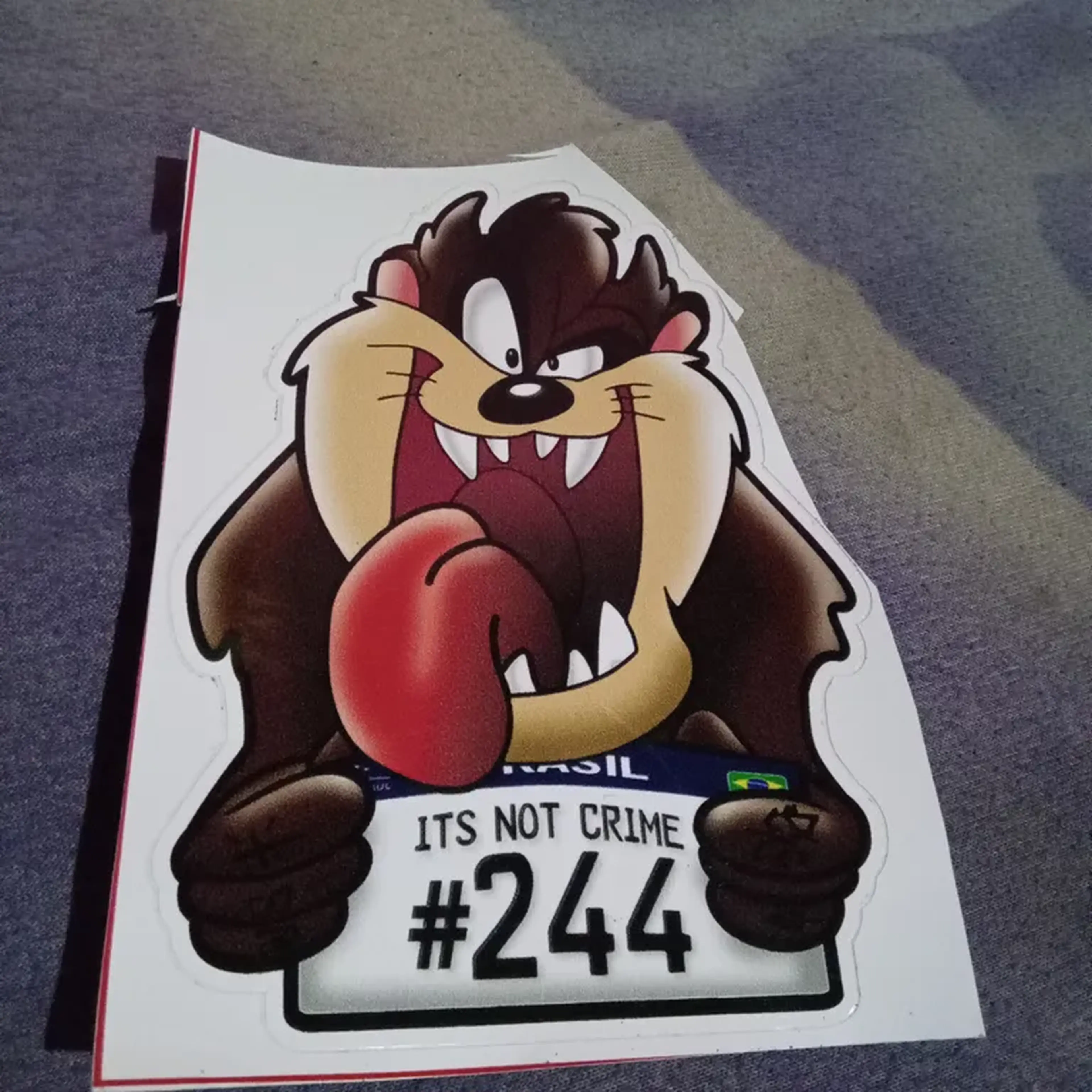 Adesivo do Taz imagem