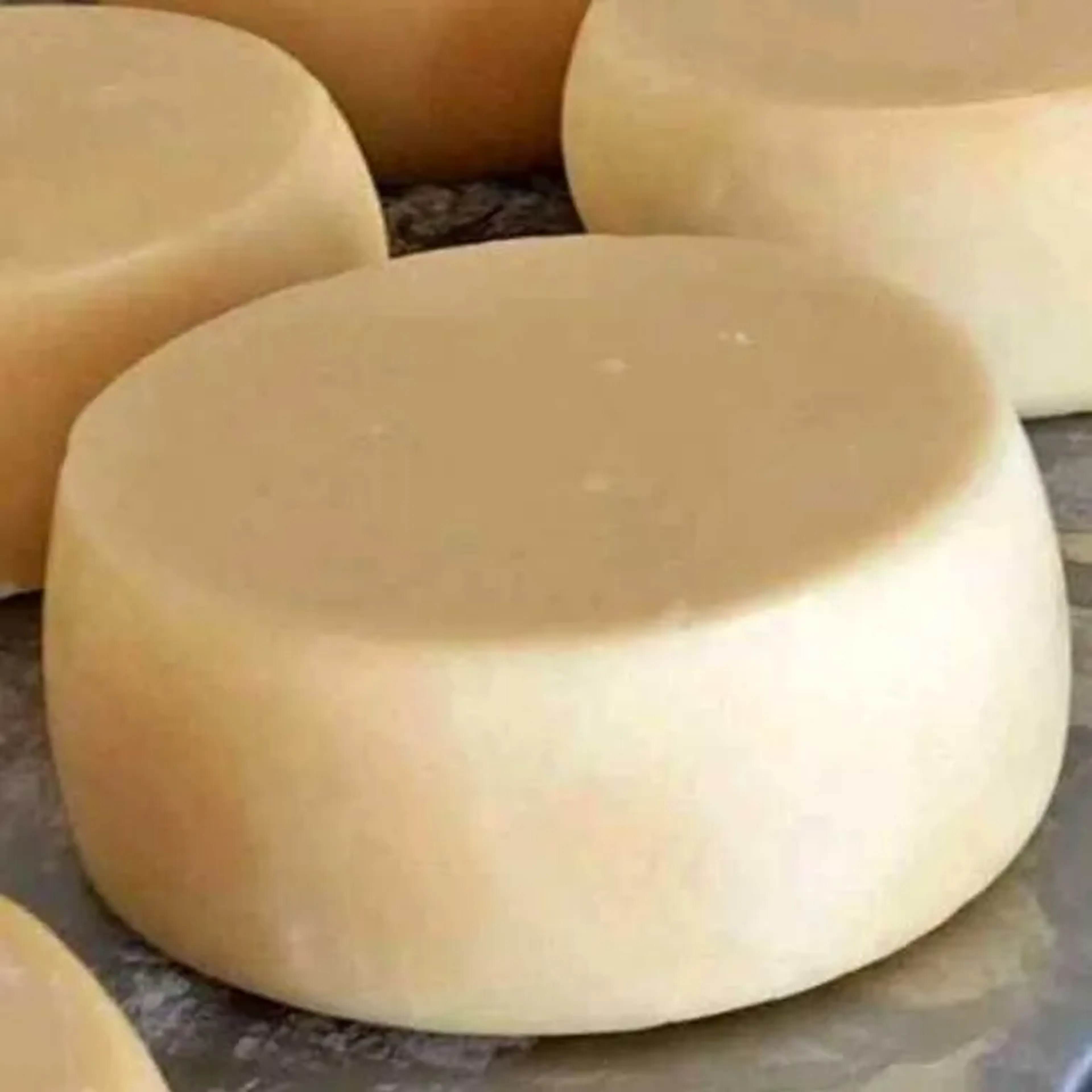 QUEIJO MEIA CURA CANASTRA PÇ imagem