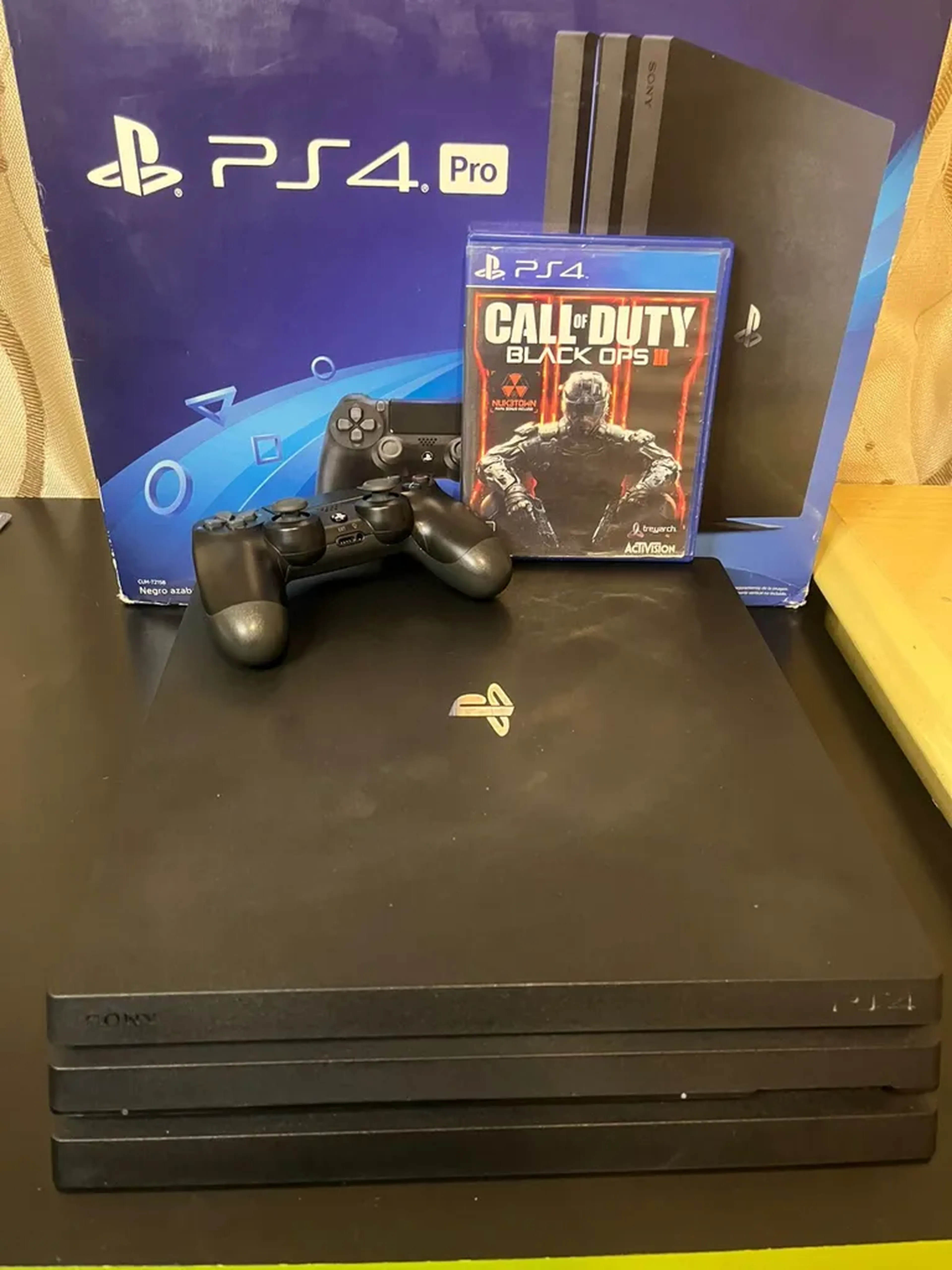 PS4 Pro Seminovo imagem