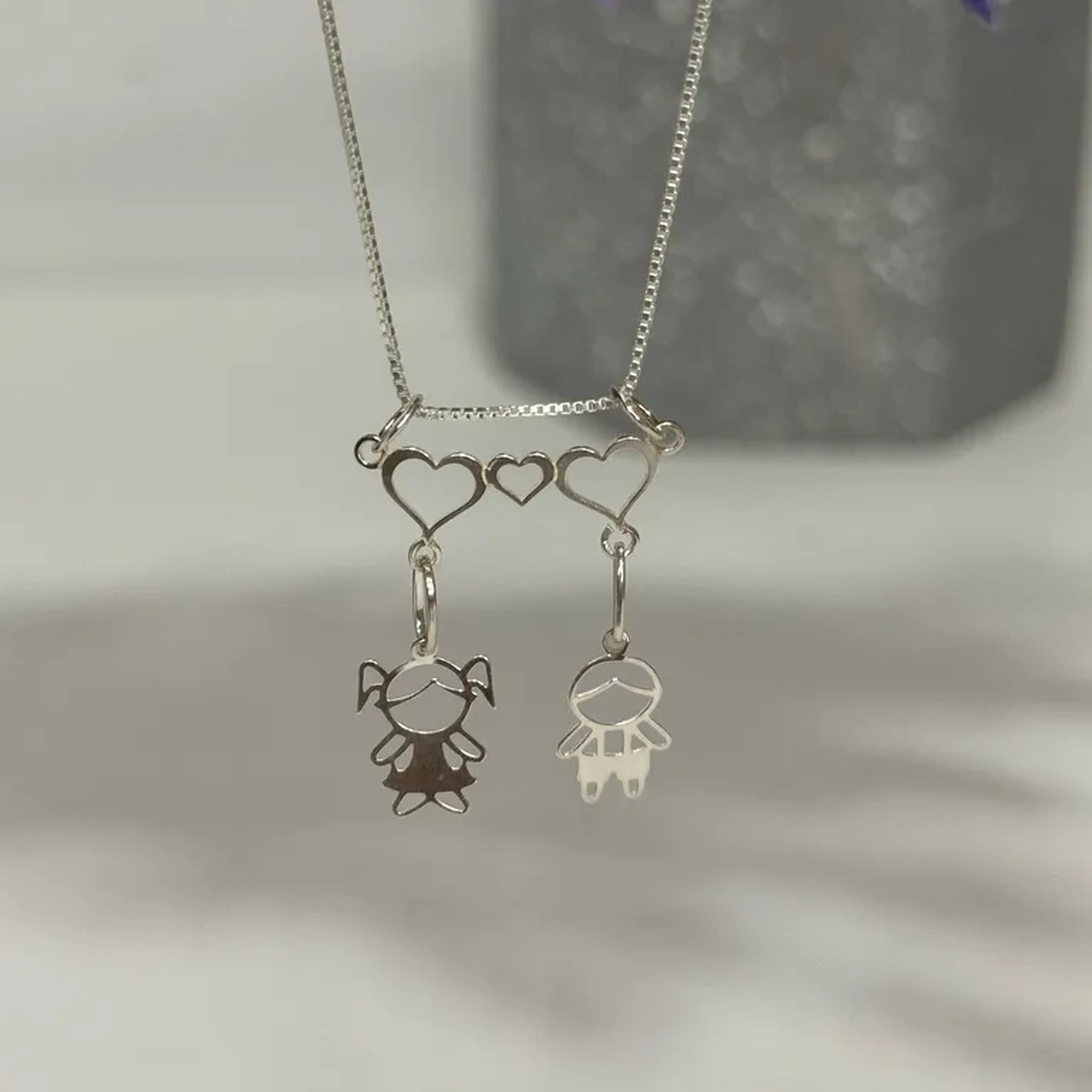 Colar pingente casal imagem