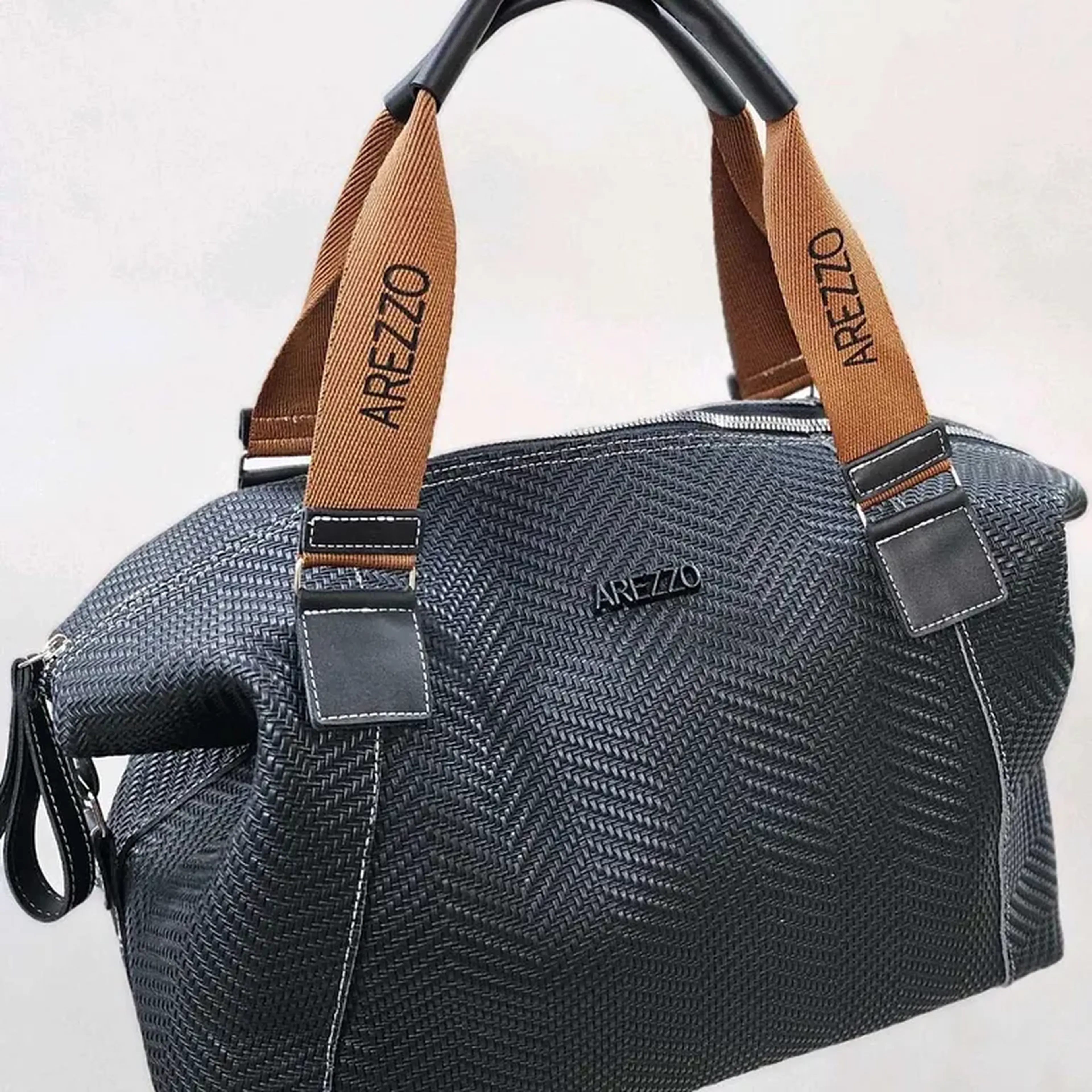 Bolsa Arezzo Alça de Nylon imagem