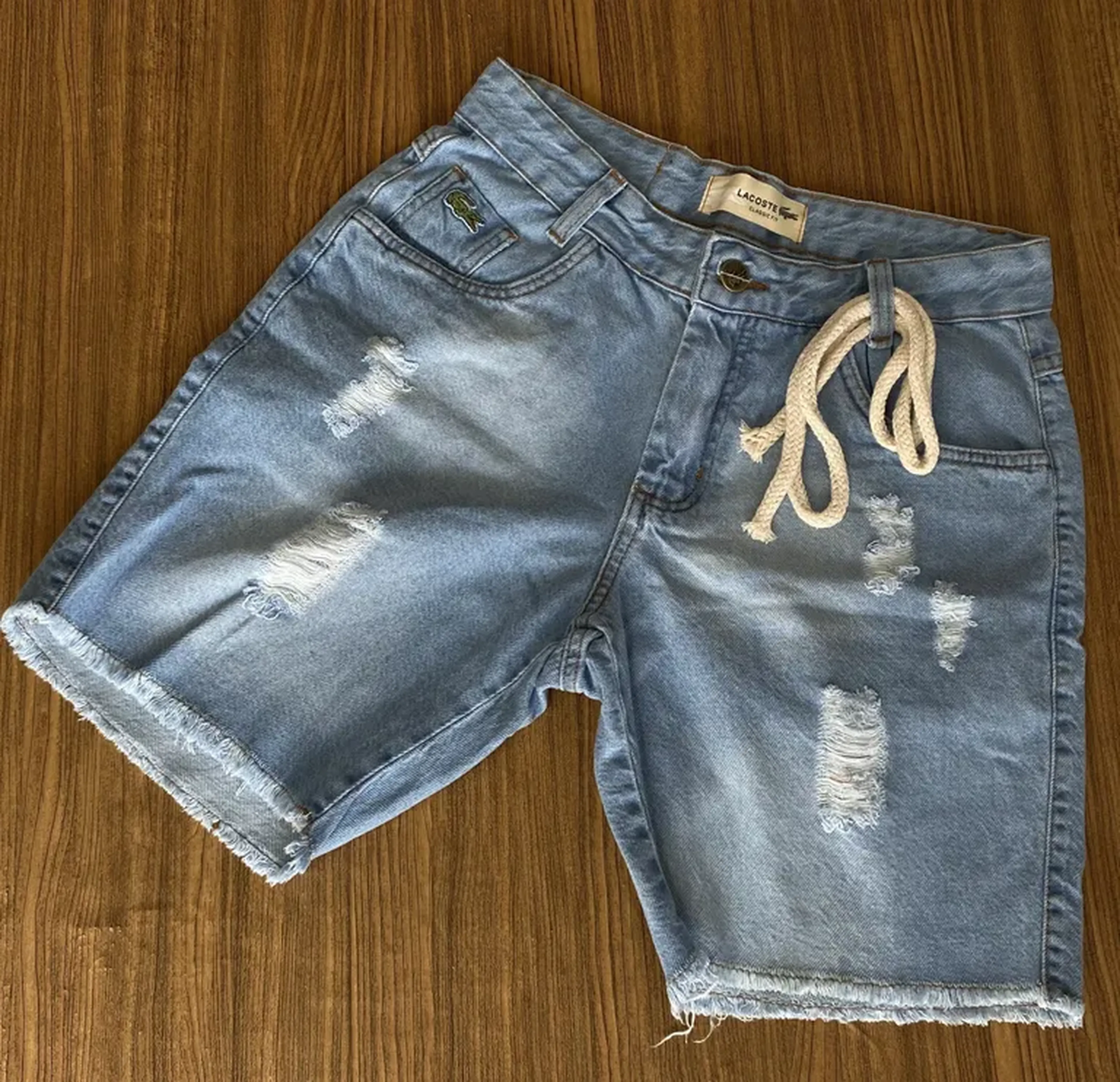 short jeans jogador Numero 40 imagem