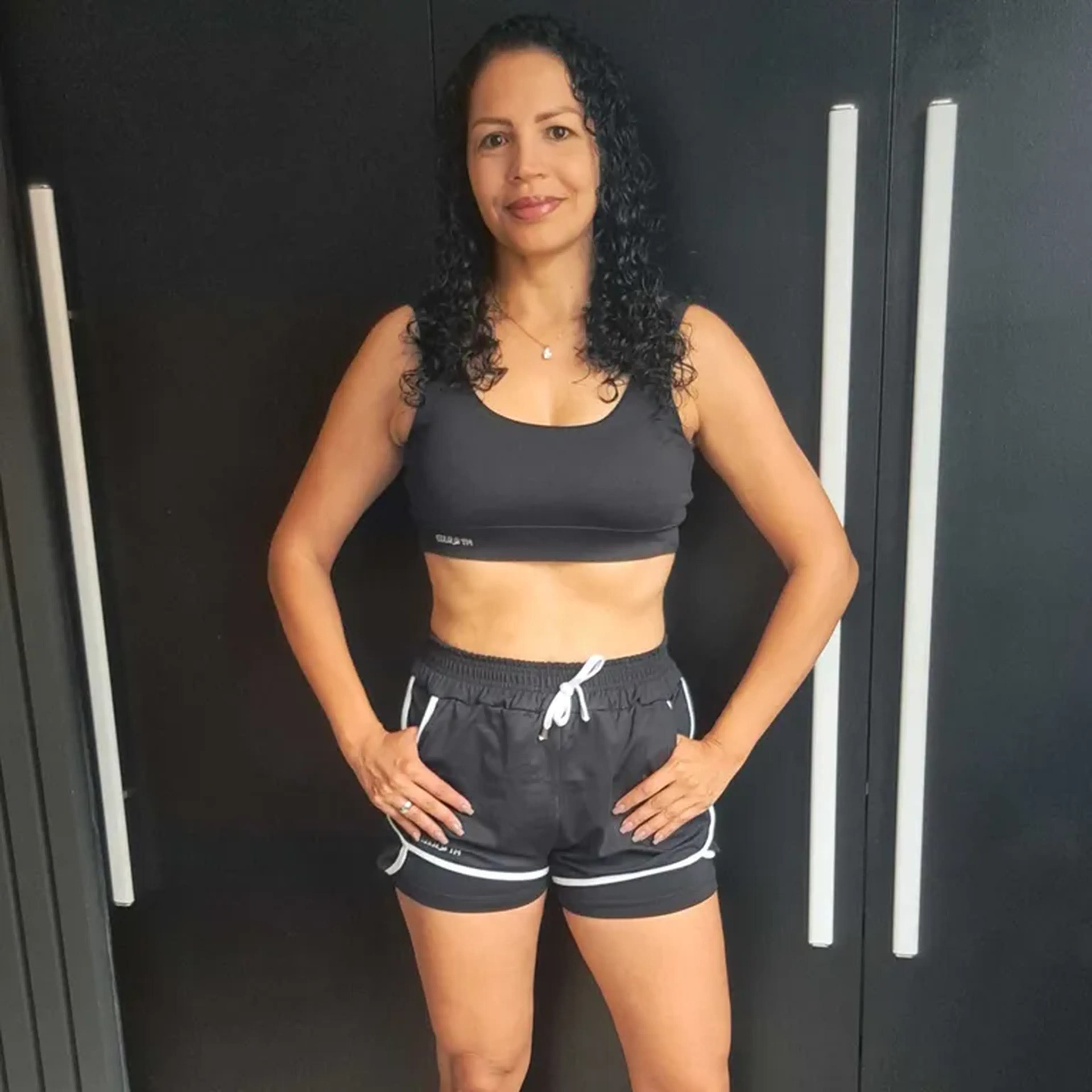 Conjunto Short Duplo - Preto e Azul bebê imagem