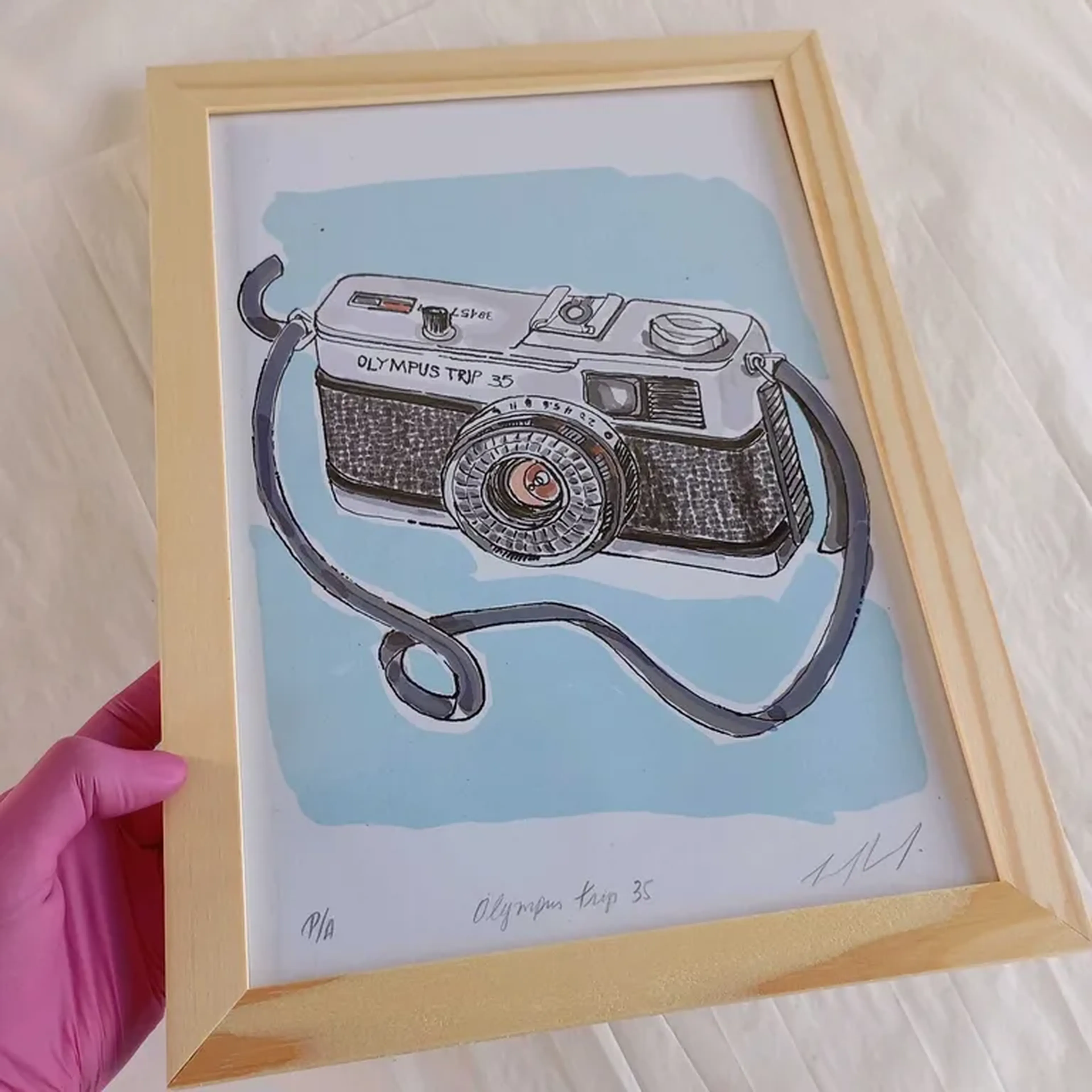 We Love Cameras - Olimpus Trip 35 - 21x30 cm moldura plana imagem