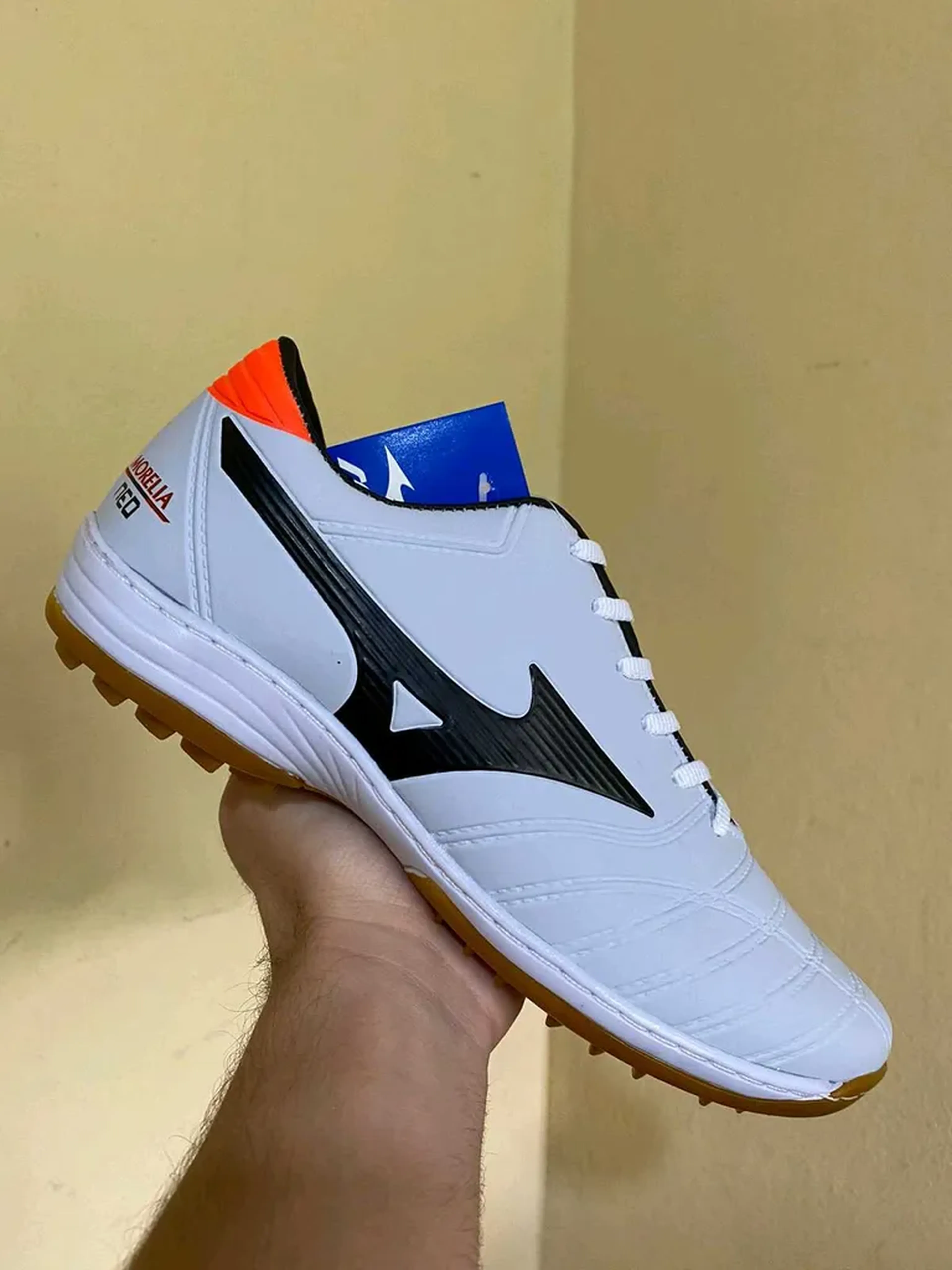 Chuteira de Futsal imagem
