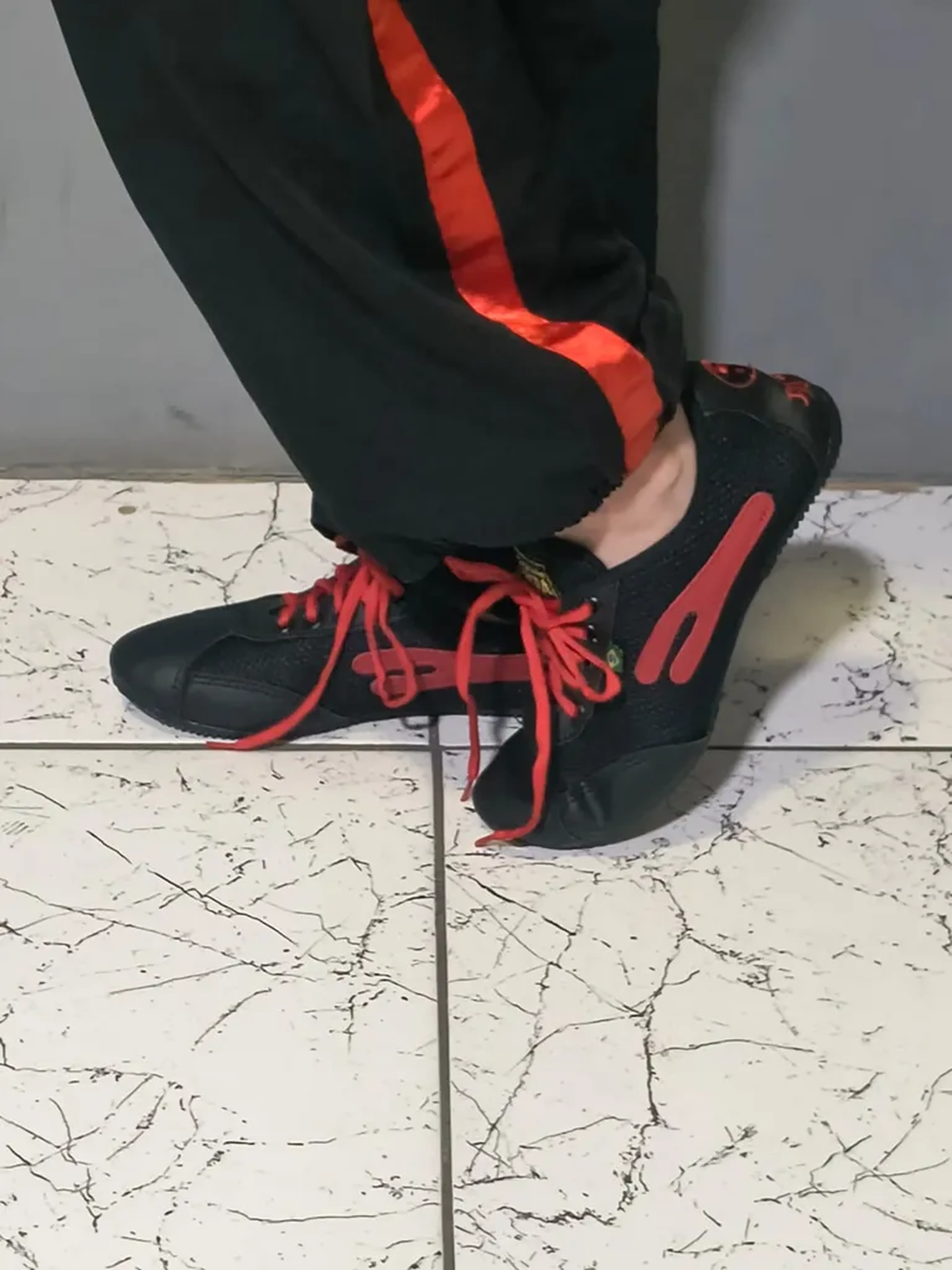 (T.38) - SAPATILHA DE TREINO imagem