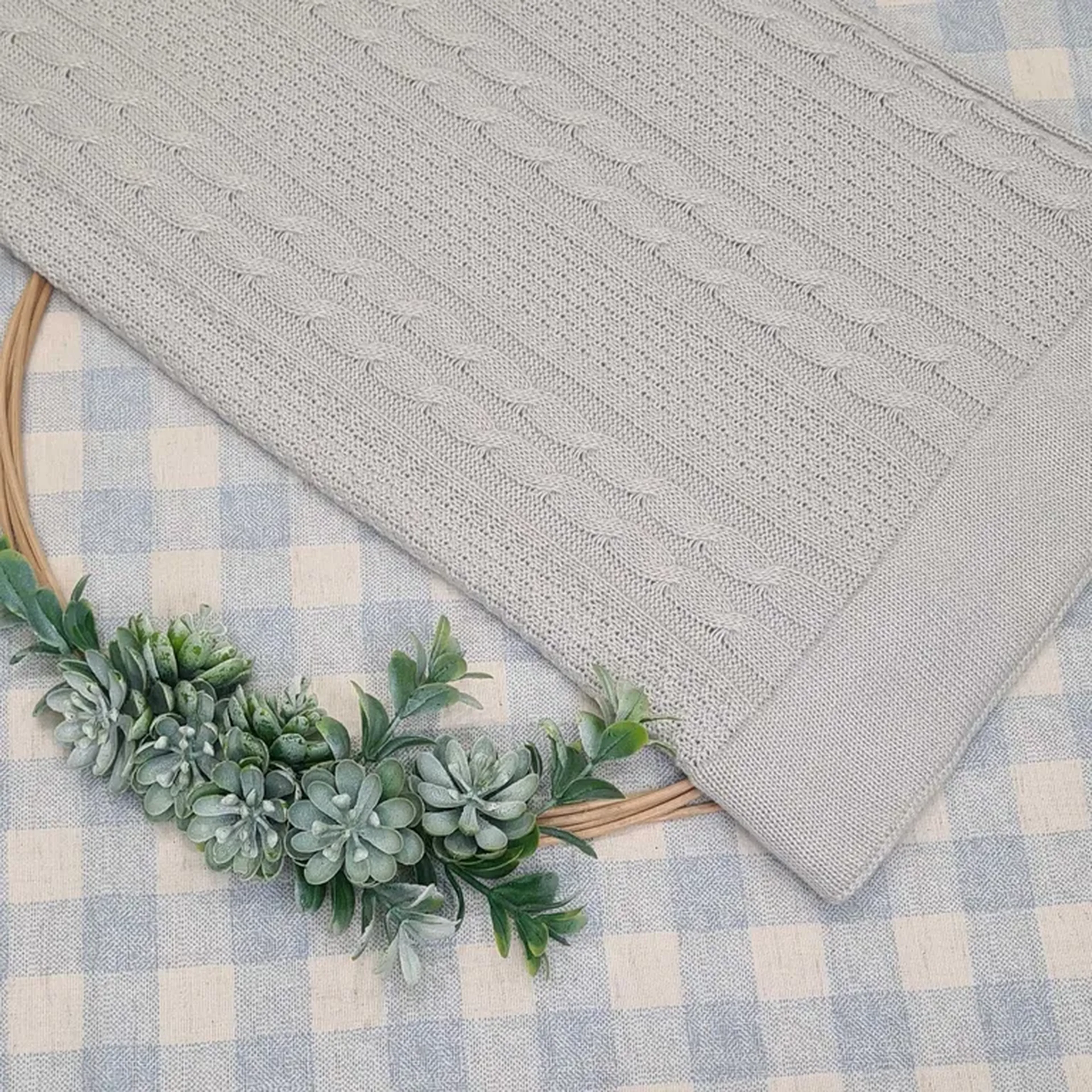 manta colo tricô cinza imagem