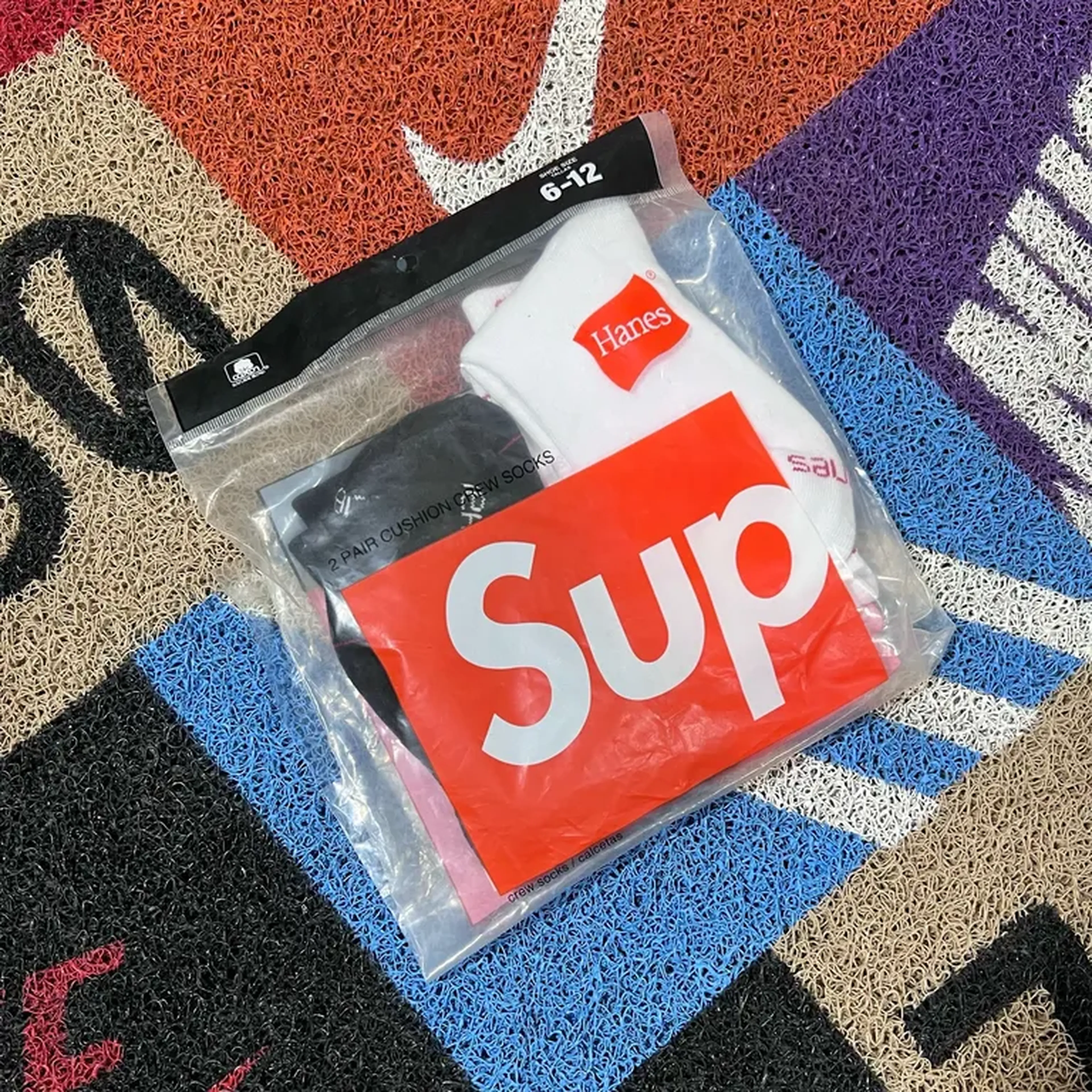 Meia Supreme x Hanes - (pronta entrega) imagem