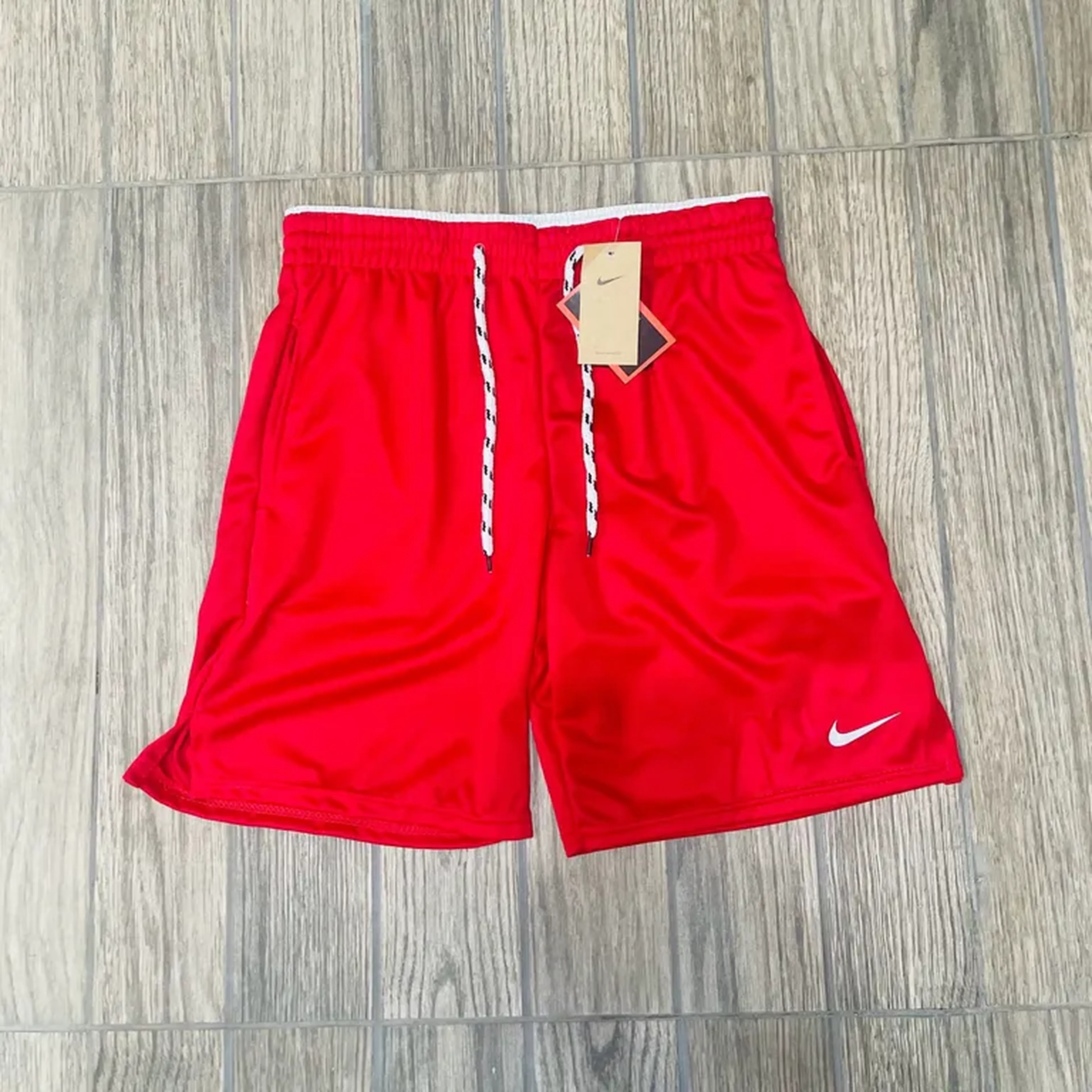 Bermuda Dri fit Nike - Vermelha imagem