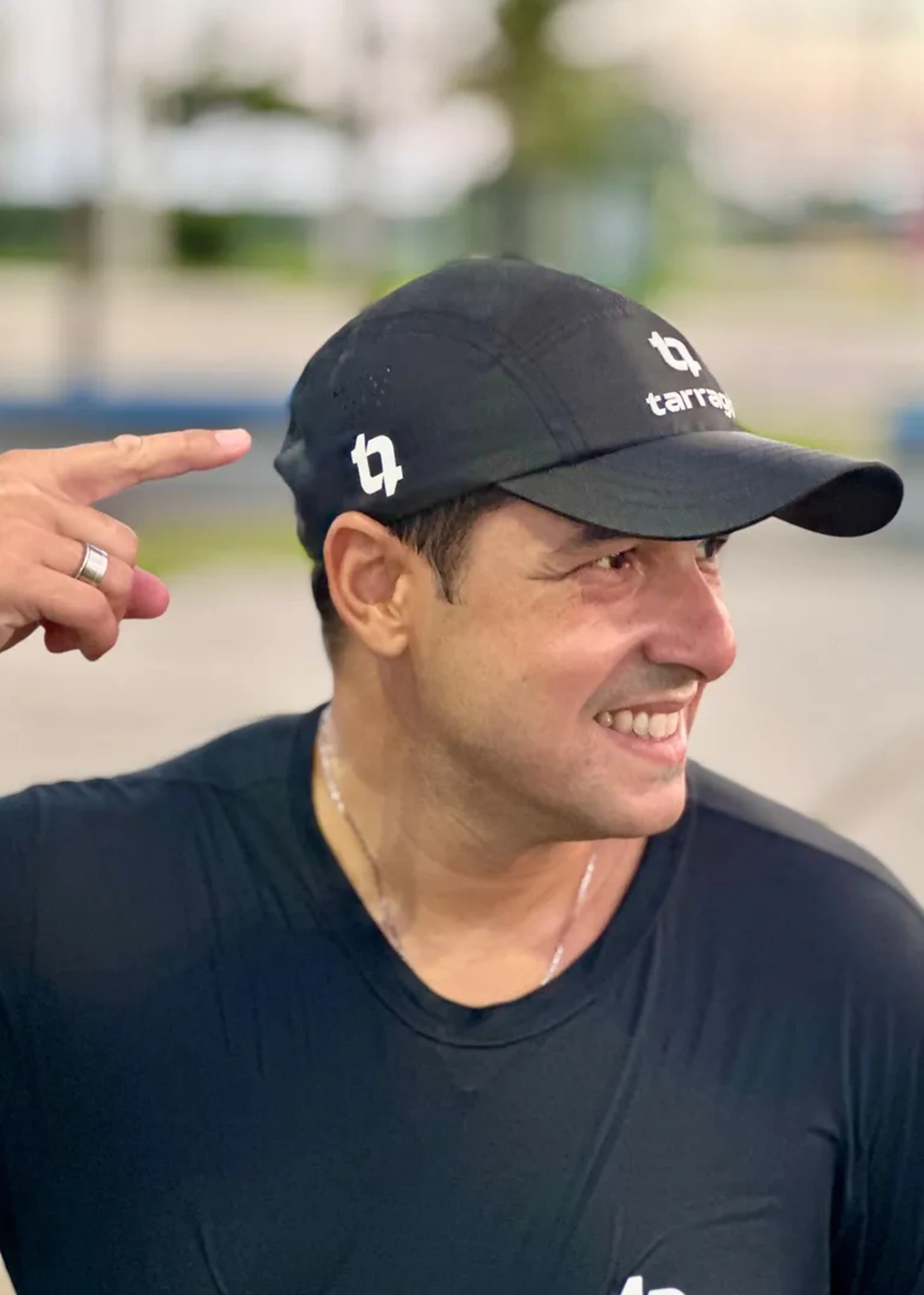 Boné Tarragô Preto imagem