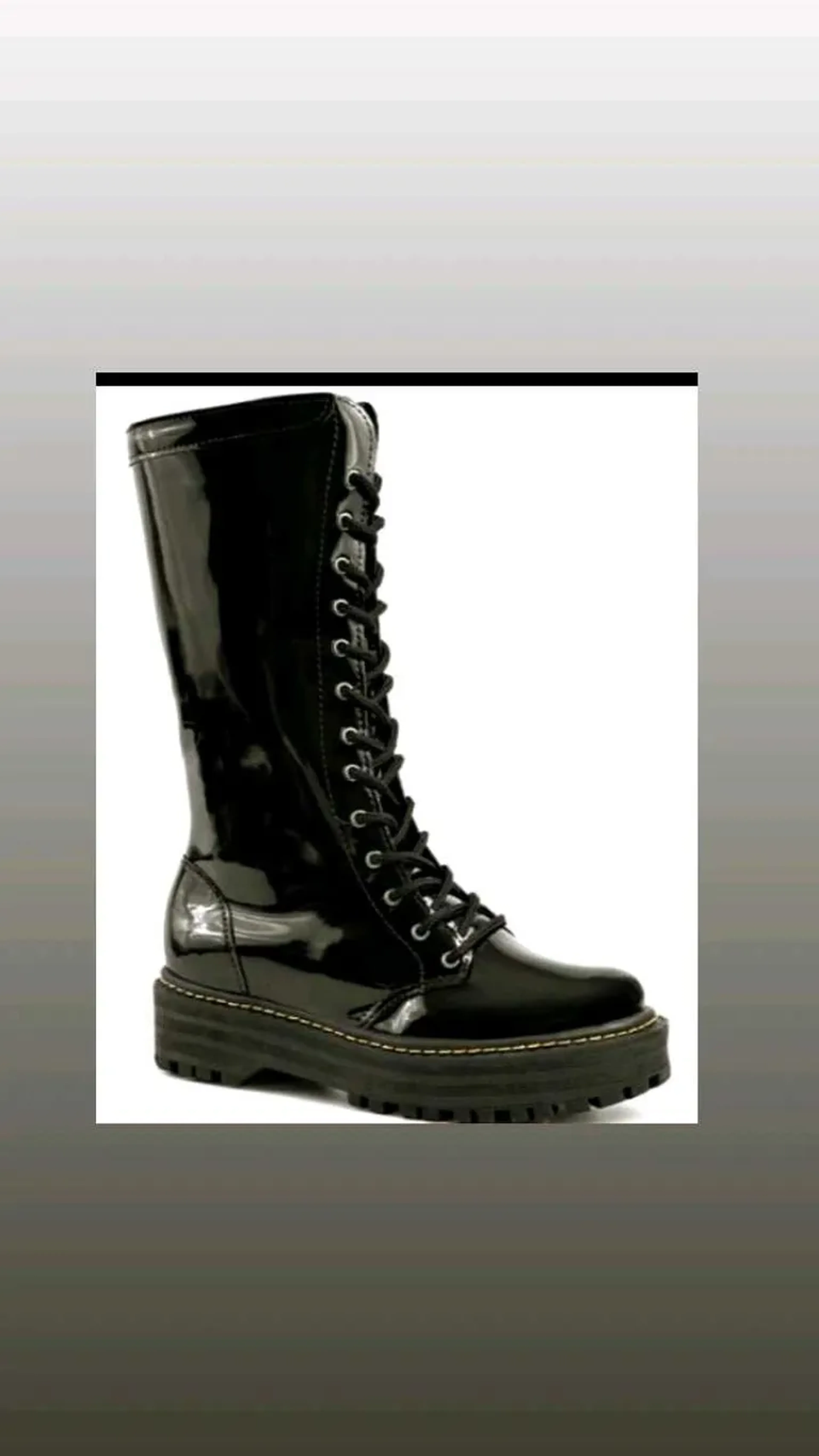 Bota cano médio com cadarço imagem