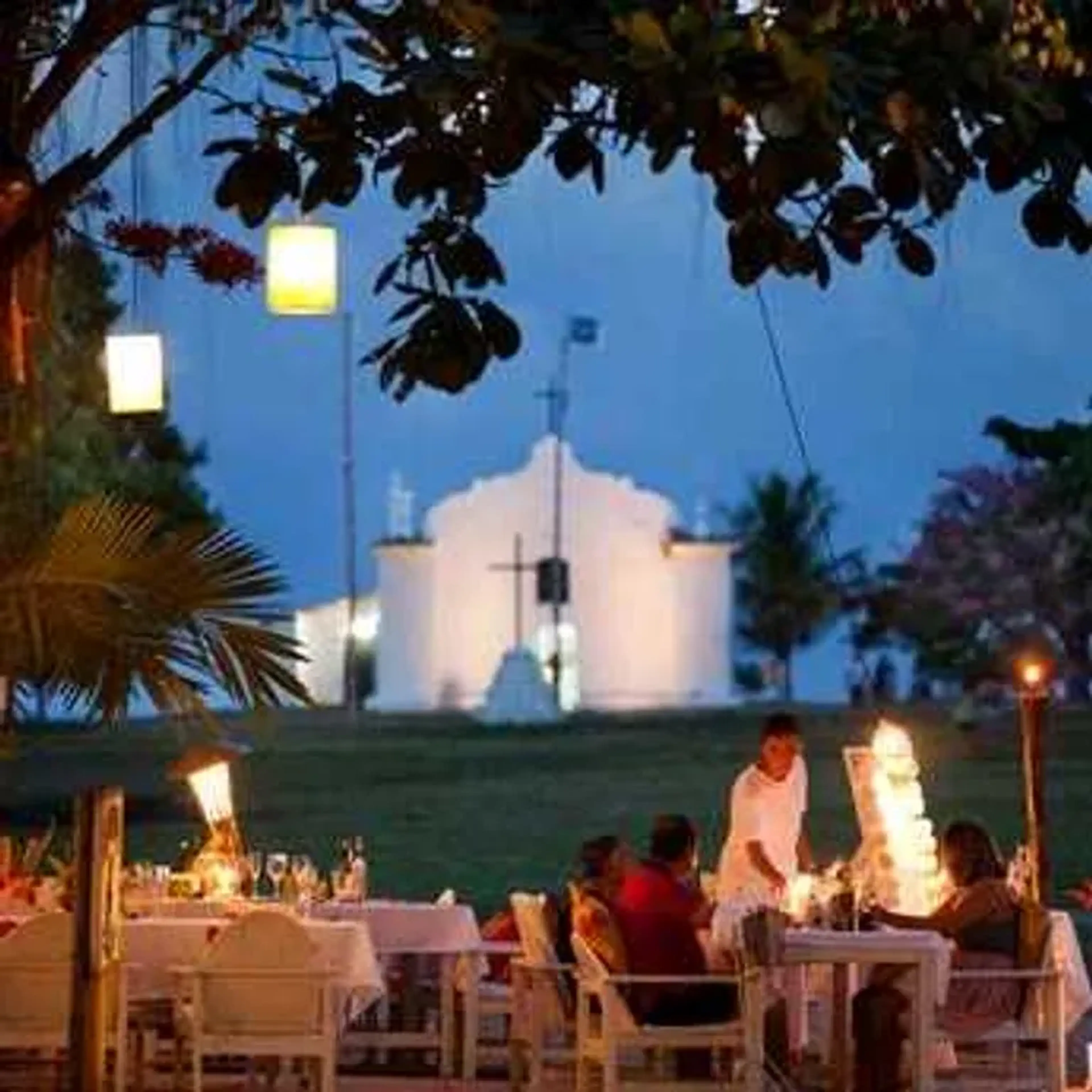 By night Trancoso imagem