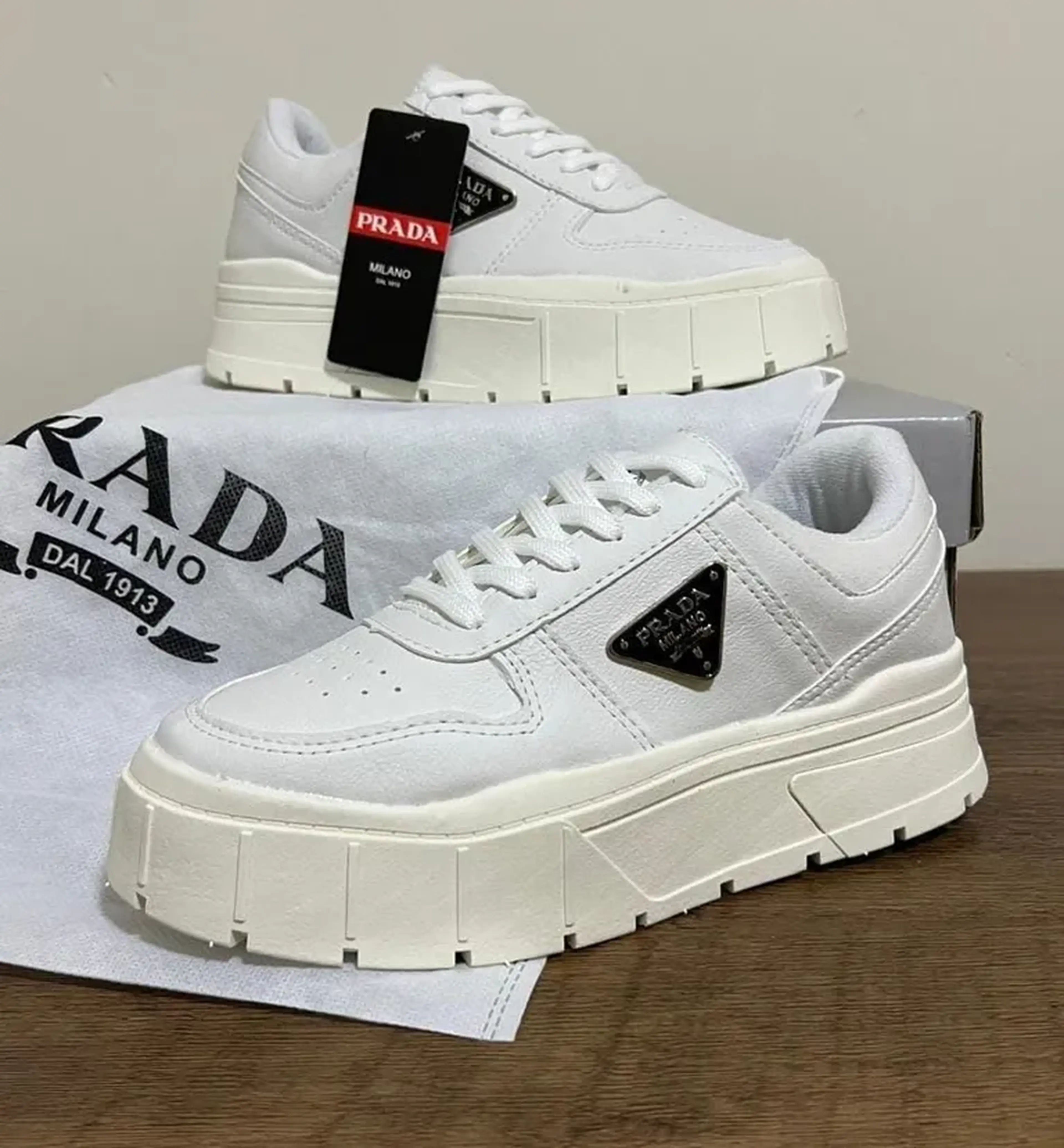 Tênis Prada Milano imagem