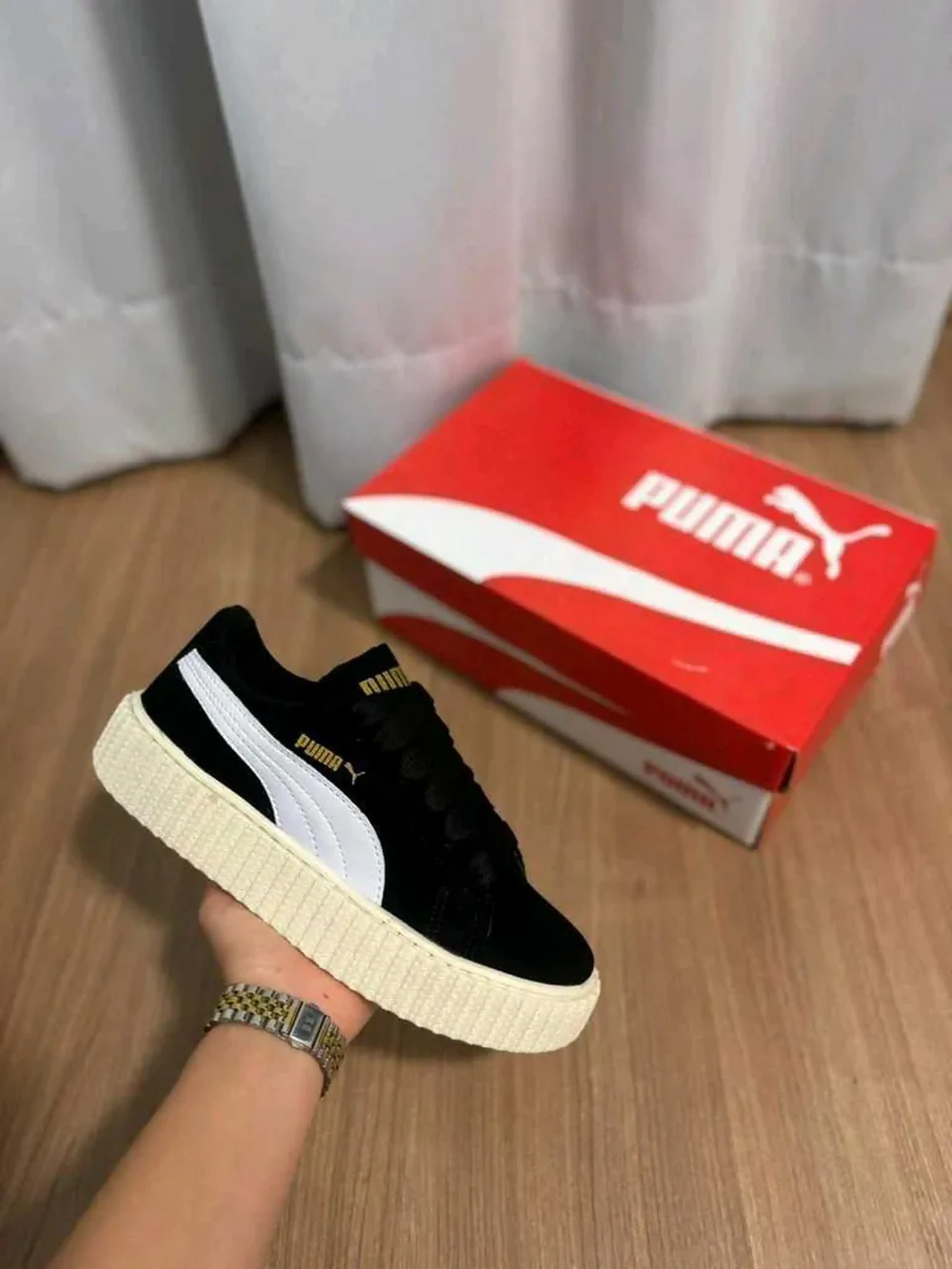 Tênis Puma Rihanna imagem