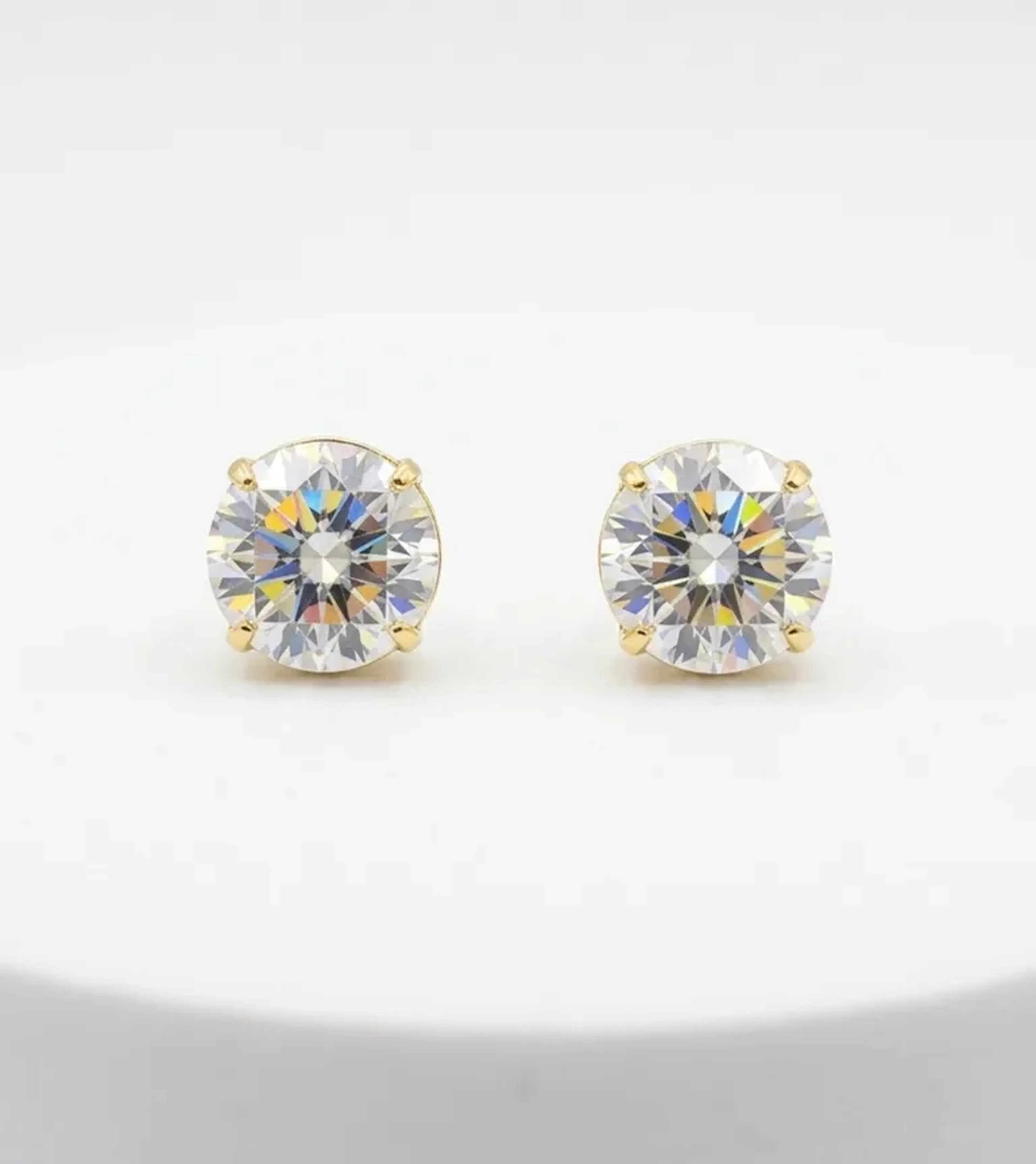Brinco Ponto De Luz Zirconia Cristal 10mm imagem