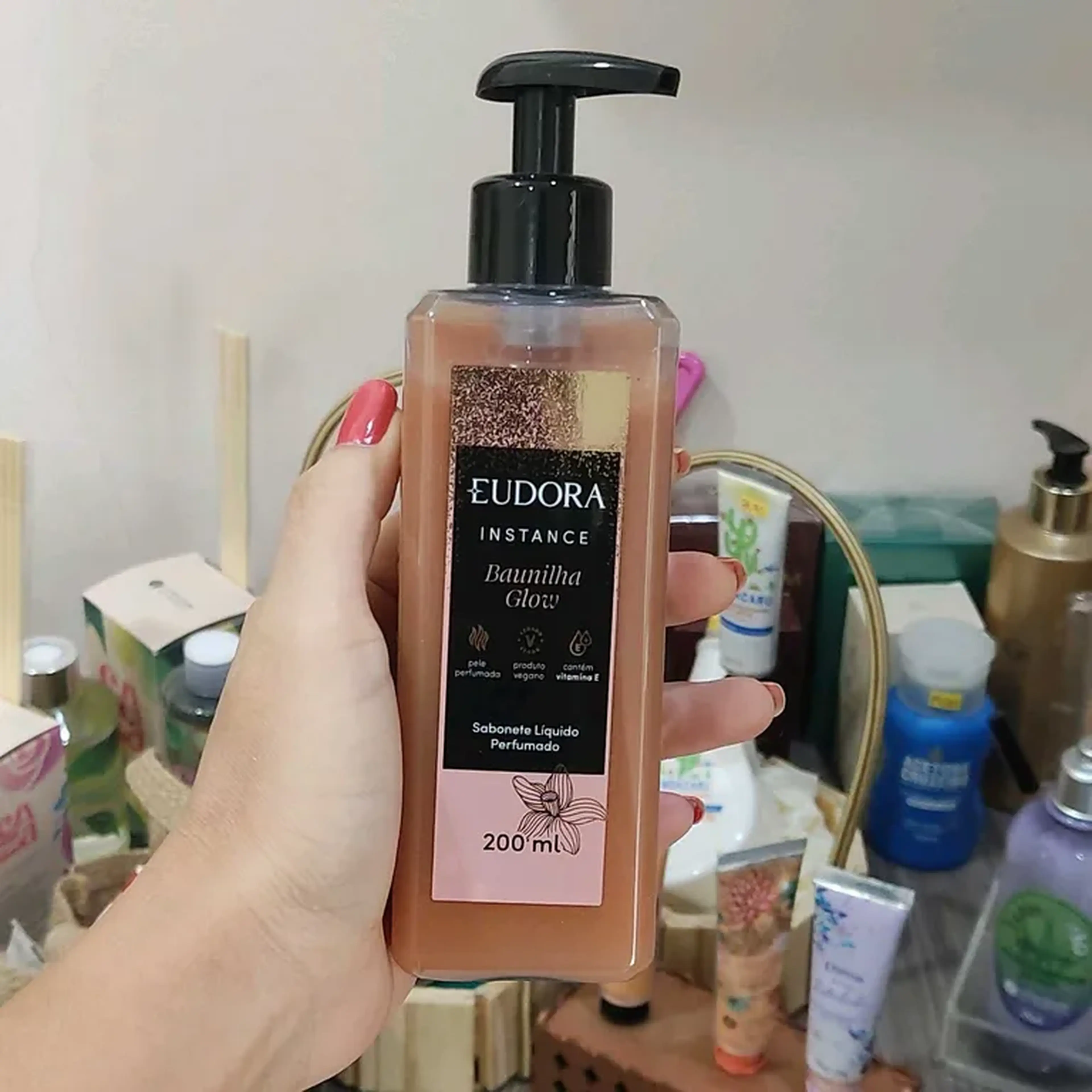 Sabonete Líquido Perfumado Instance Baunilha Glow imagem
