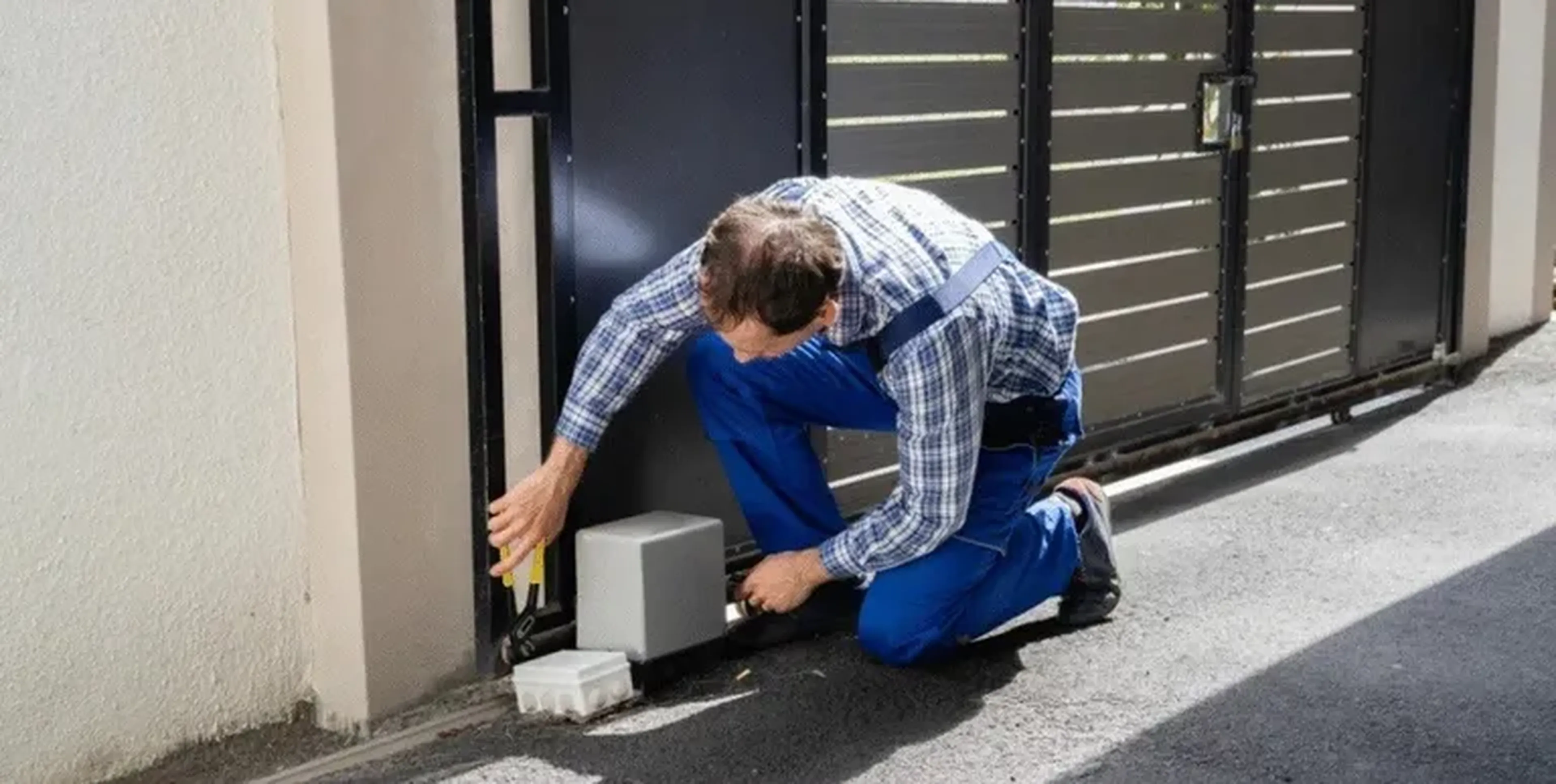 Instalação de Motor automático para Portão imagem