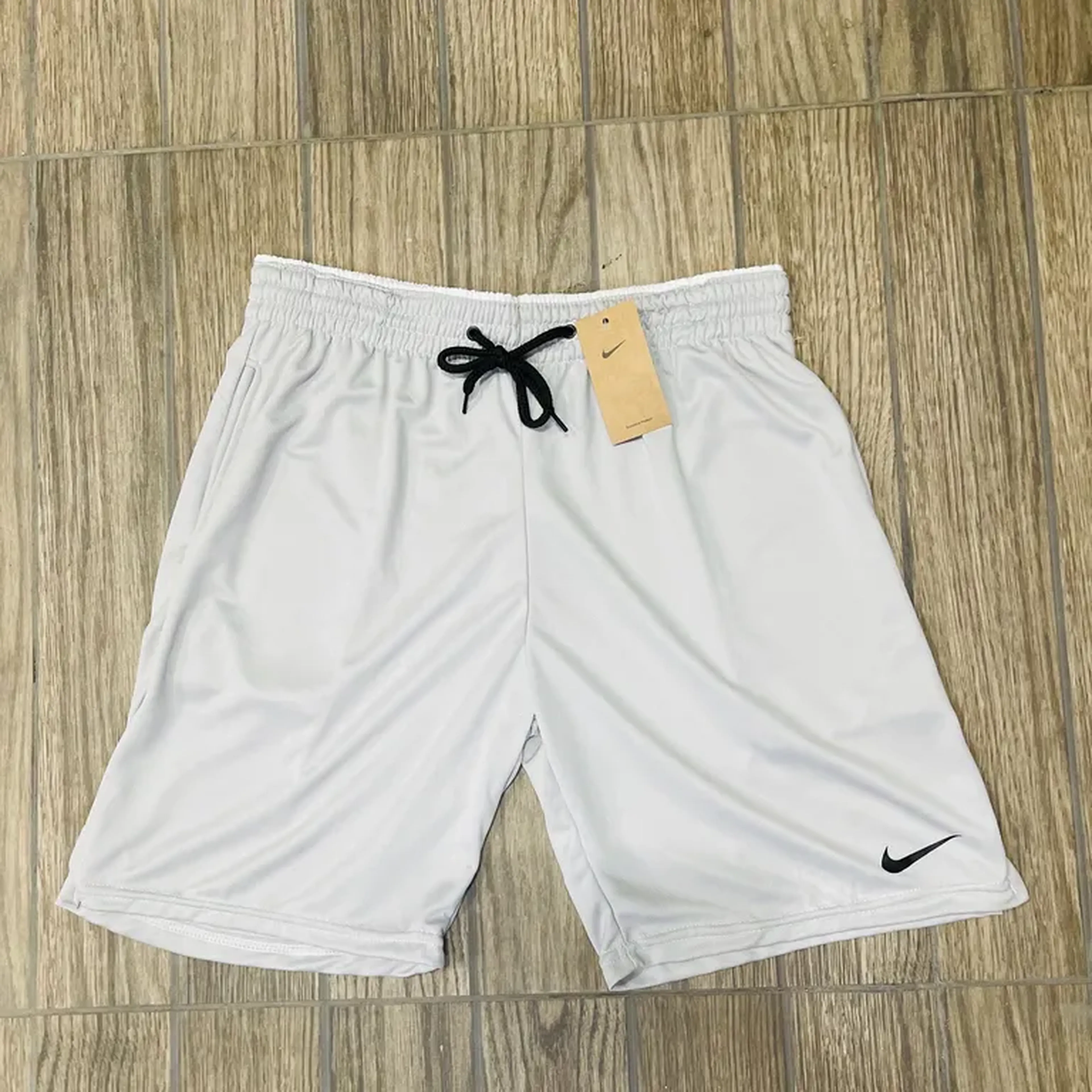 Bermuda Dri fit Nike - Cinza imagem