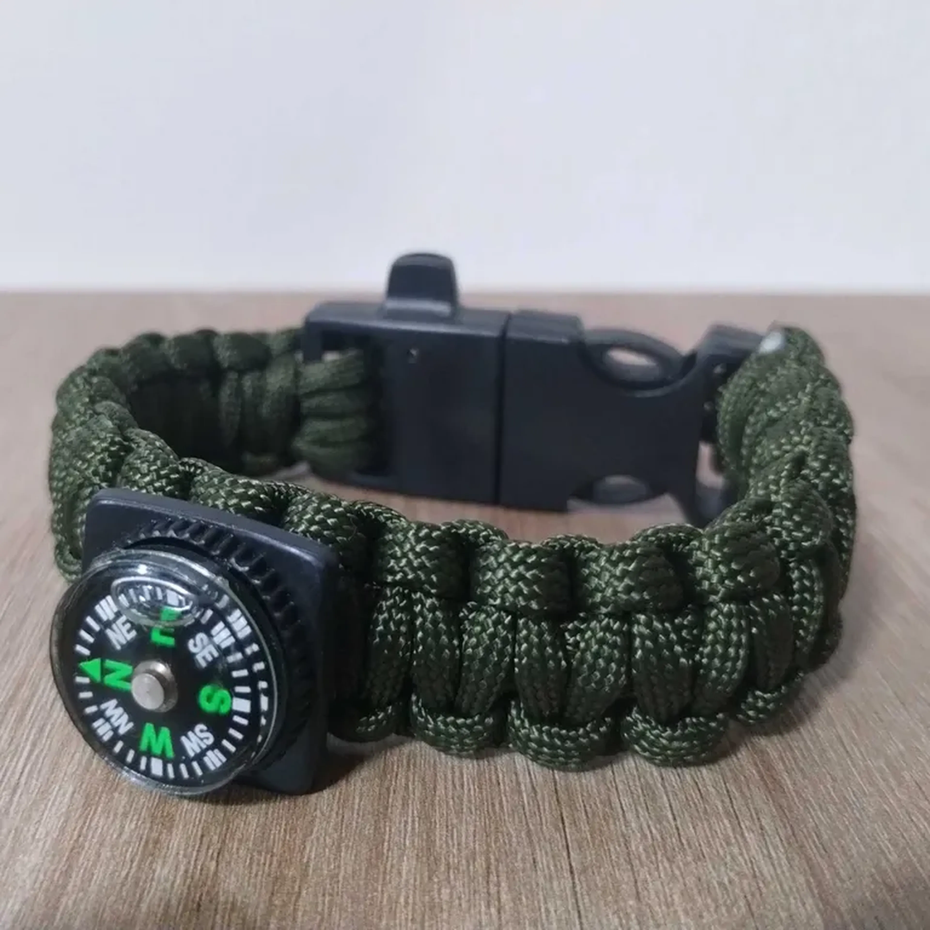 Pulseira paracord verde militar imagem