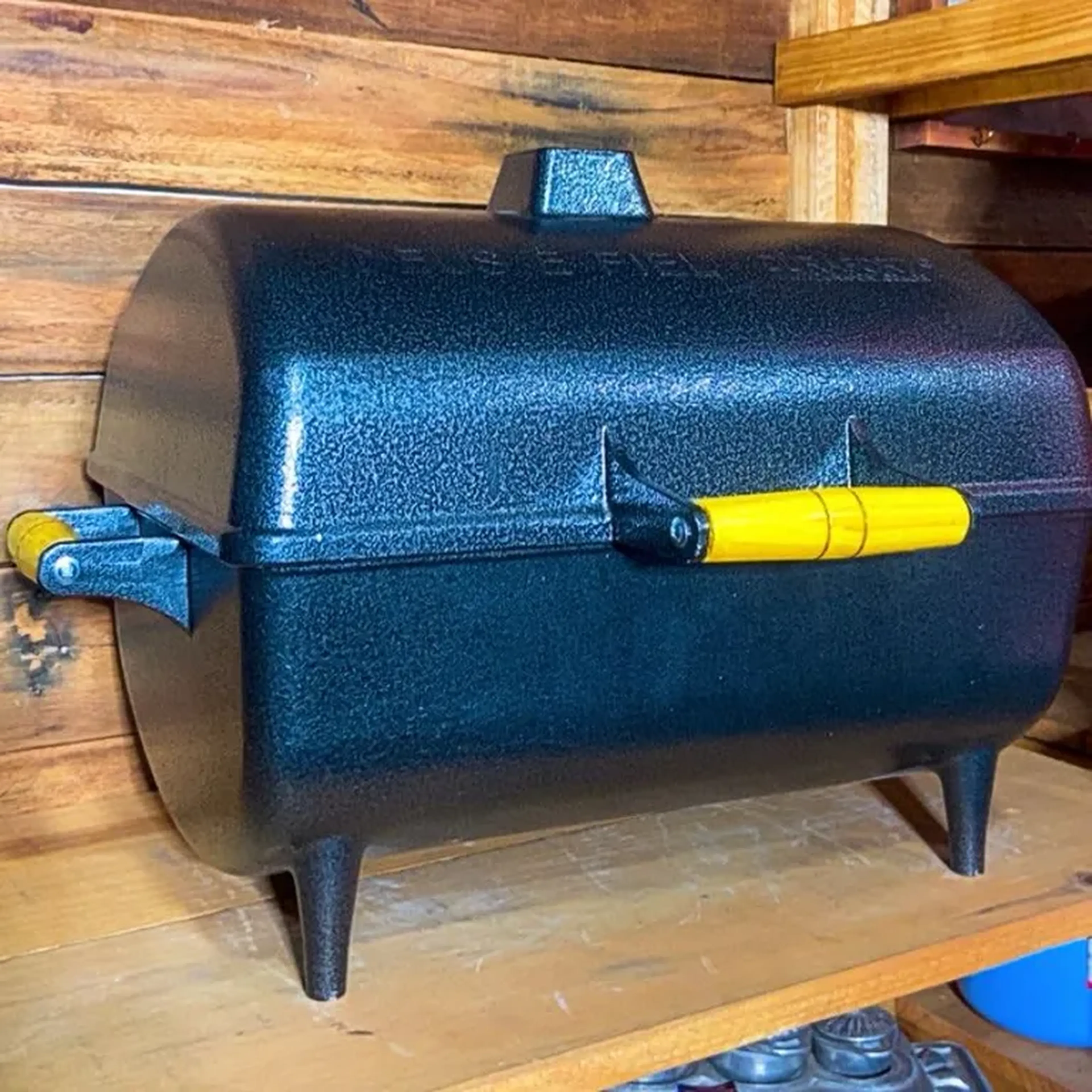 Churrasqueira M DF Craqueada imagem