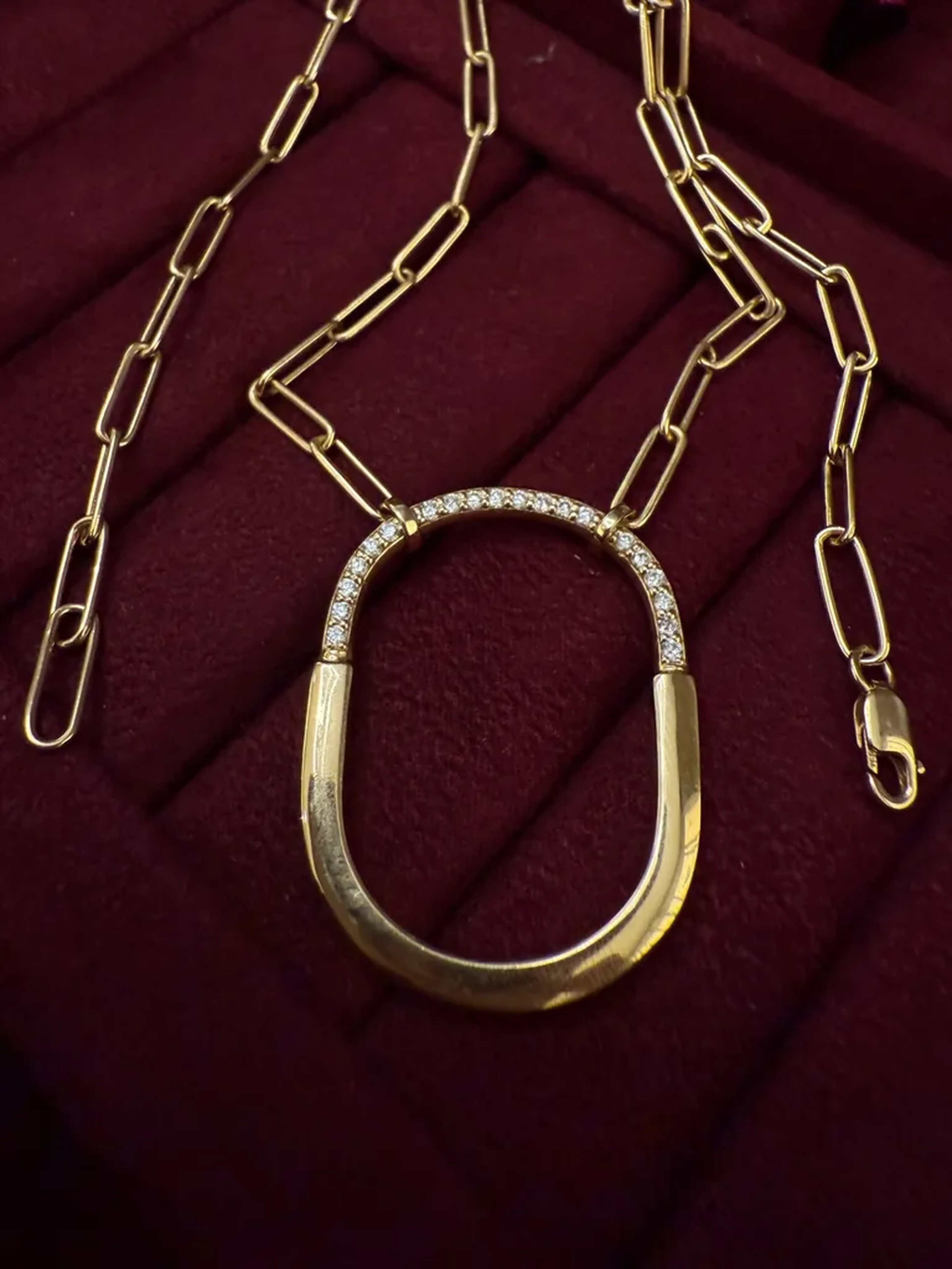 Colar de ouro amarelo 18k com diamantes naturais imagem