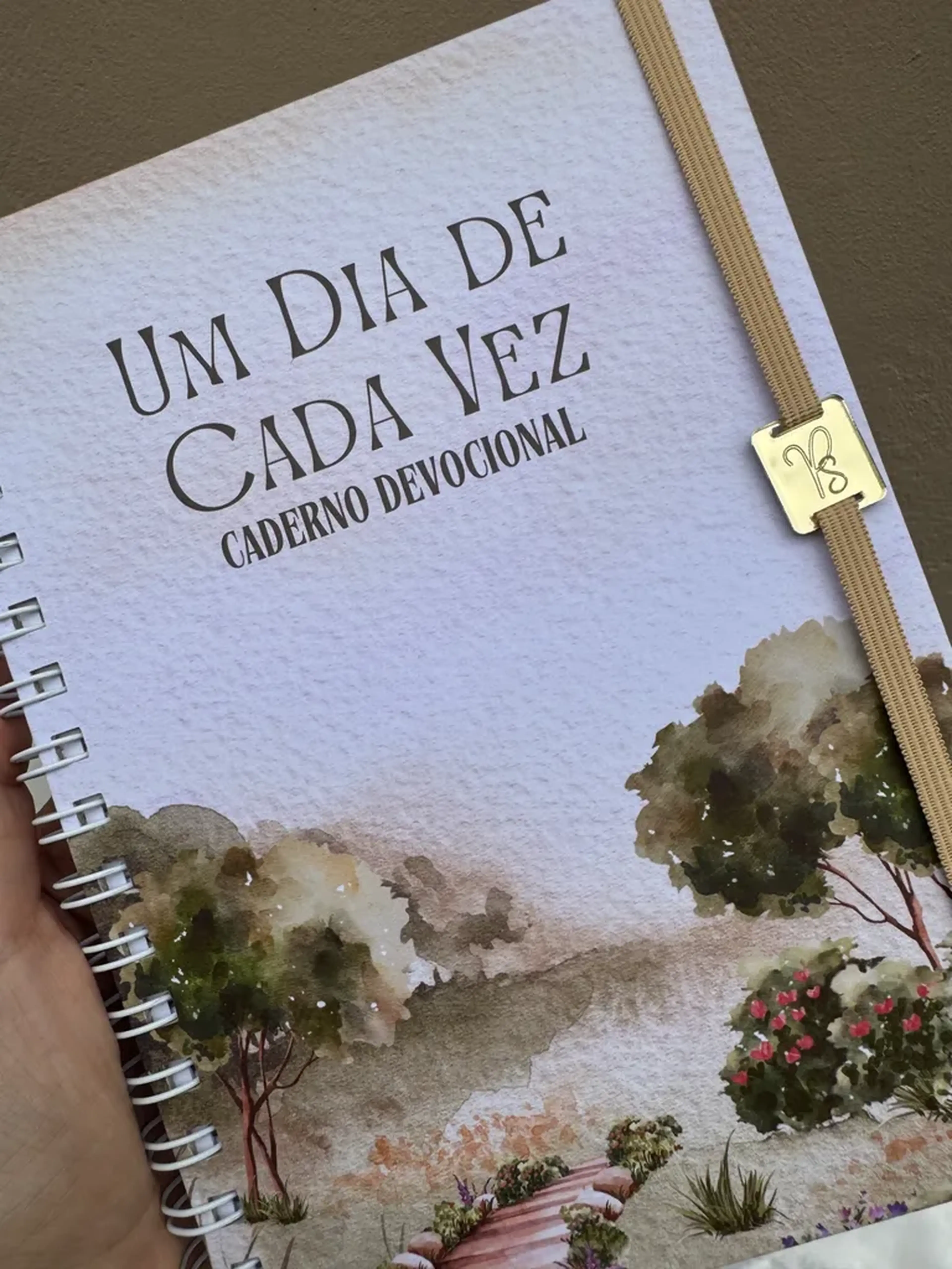 Caderno Devocional | Um Dia de Cada Vez imagem