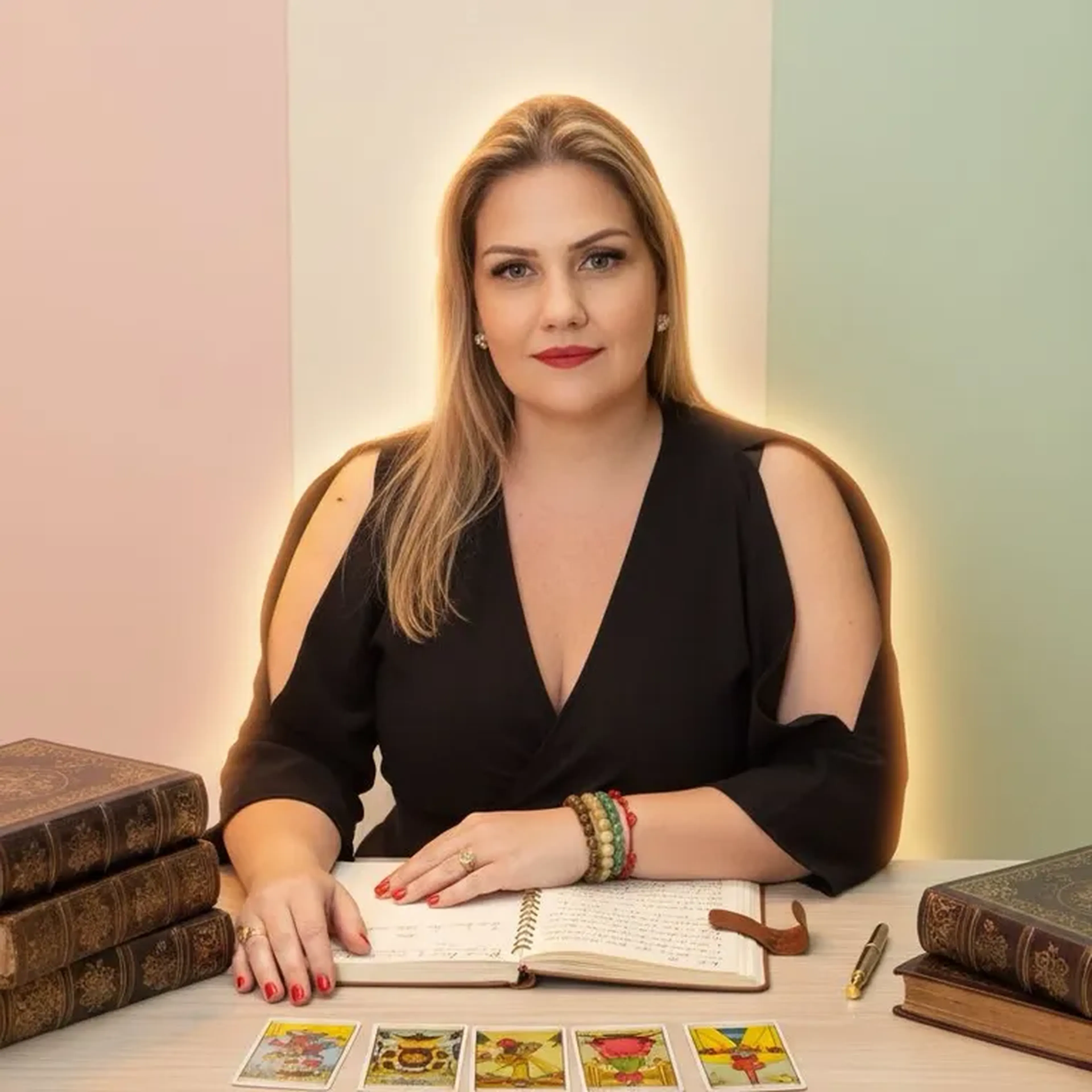 Leitura com o Tarot imagem