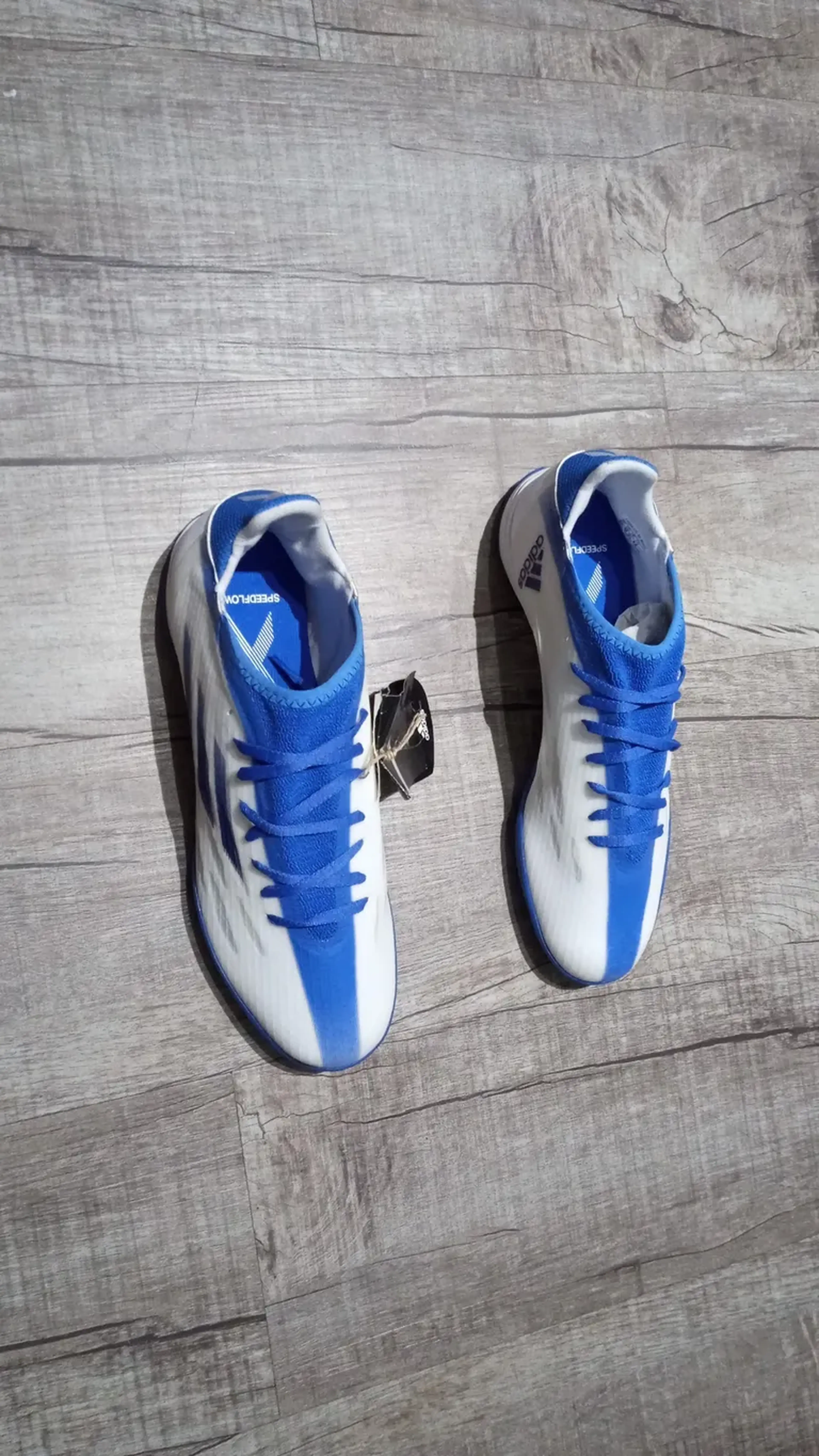 Chuteira BR 41 Br 42 Br 43 2x Adidas original cód GM 7589 imagem