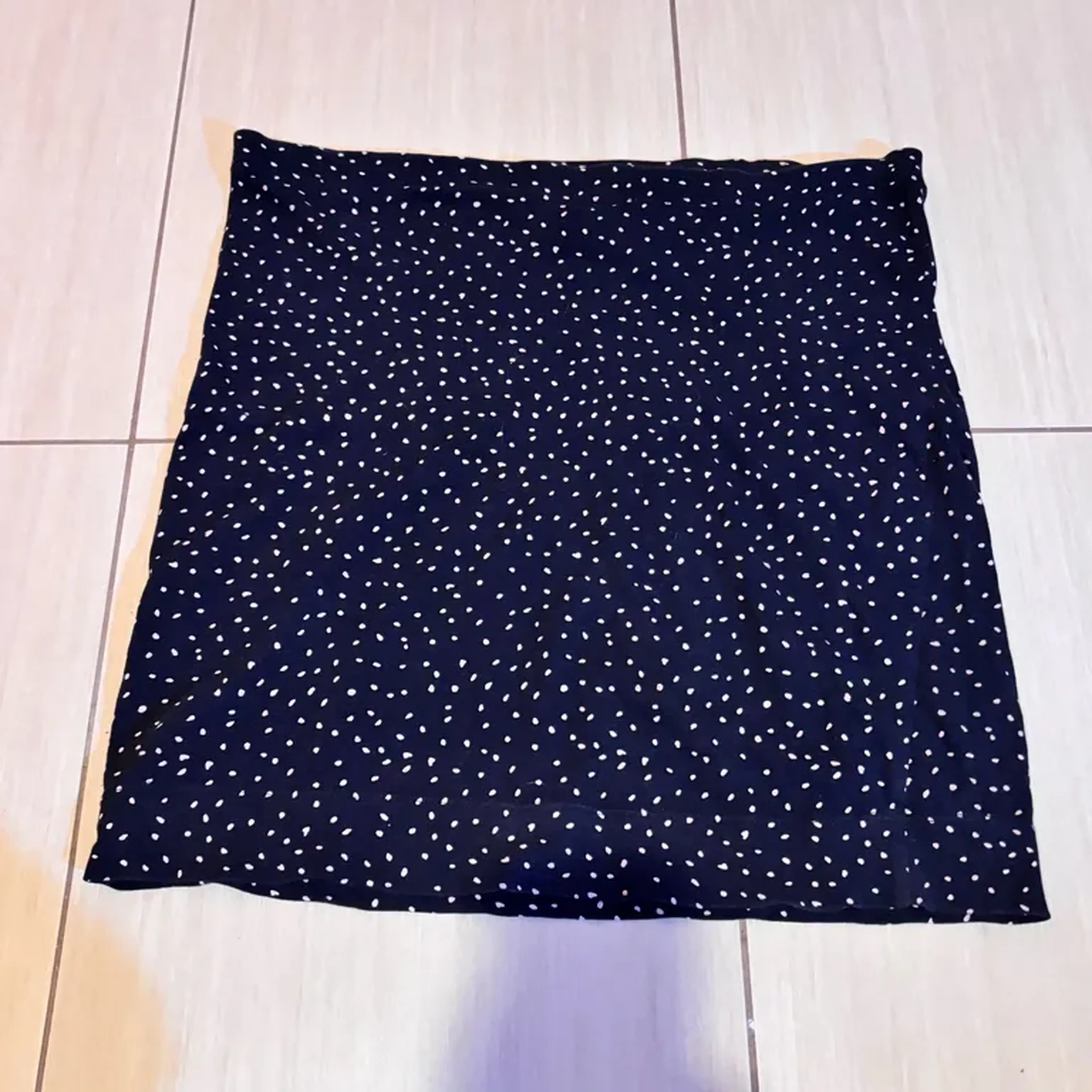 saia polka dot imagem