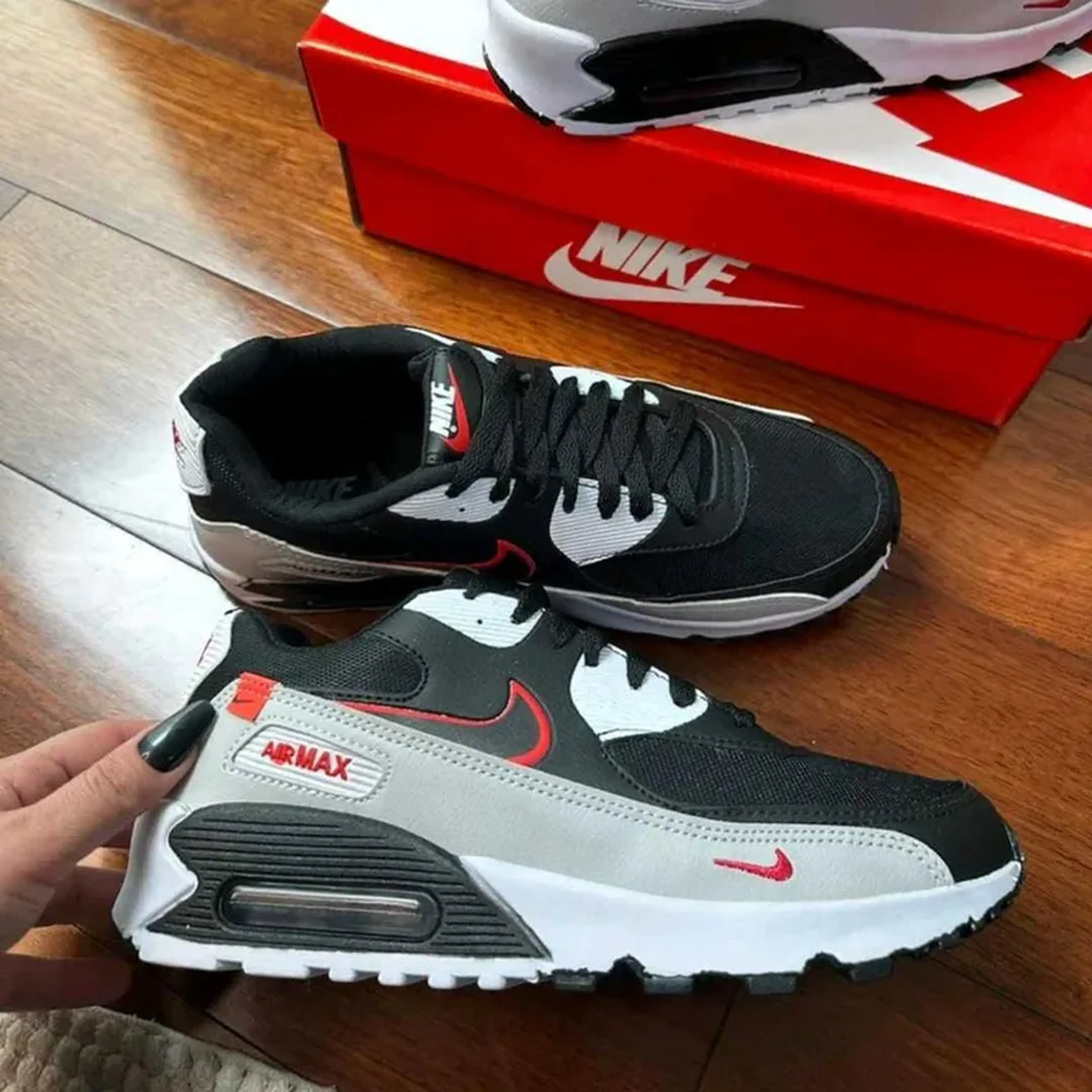 TÊNIS NIKE AIR MAX PLUS imagem