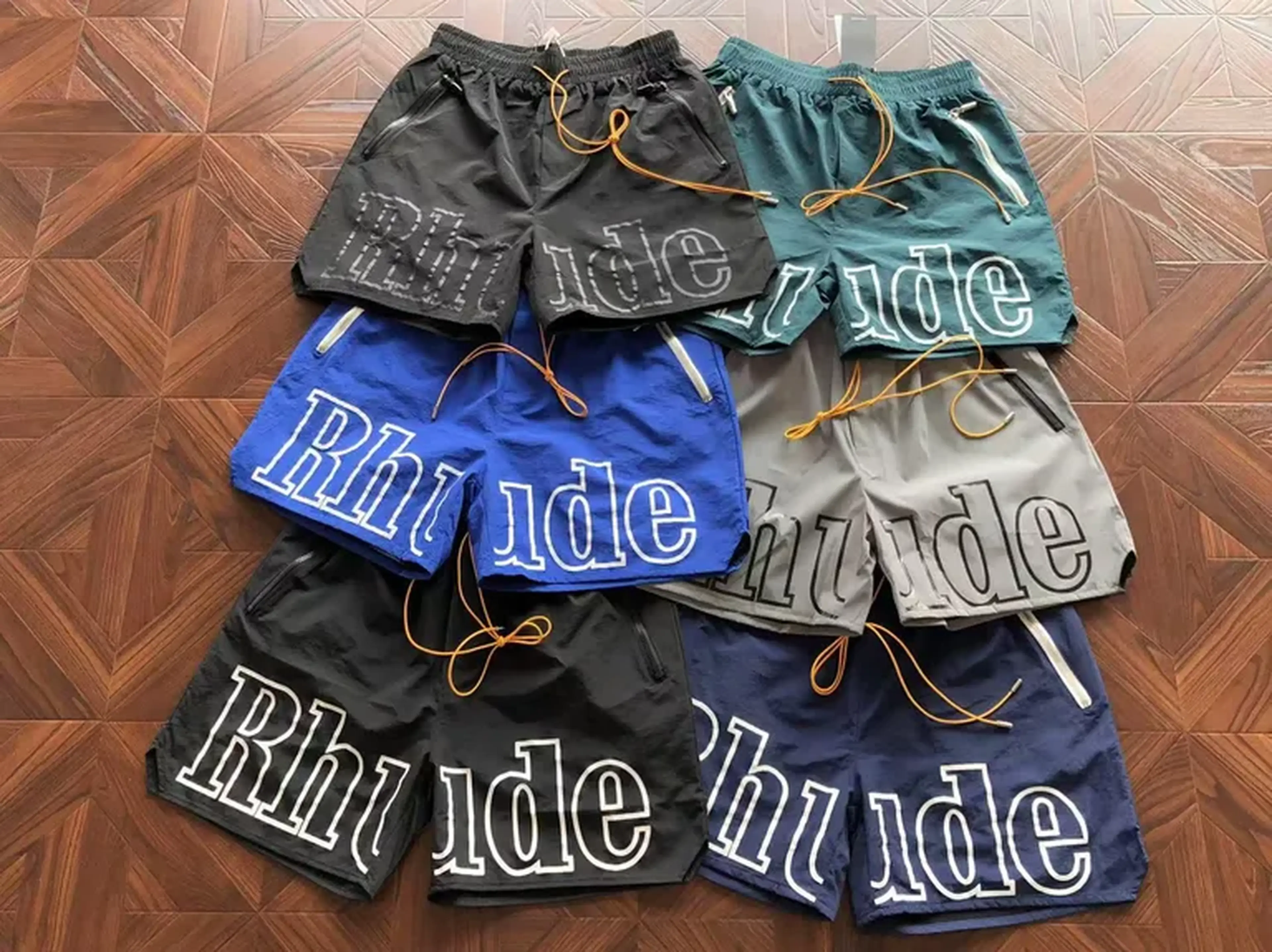 Shorts Rhude Logo imagem