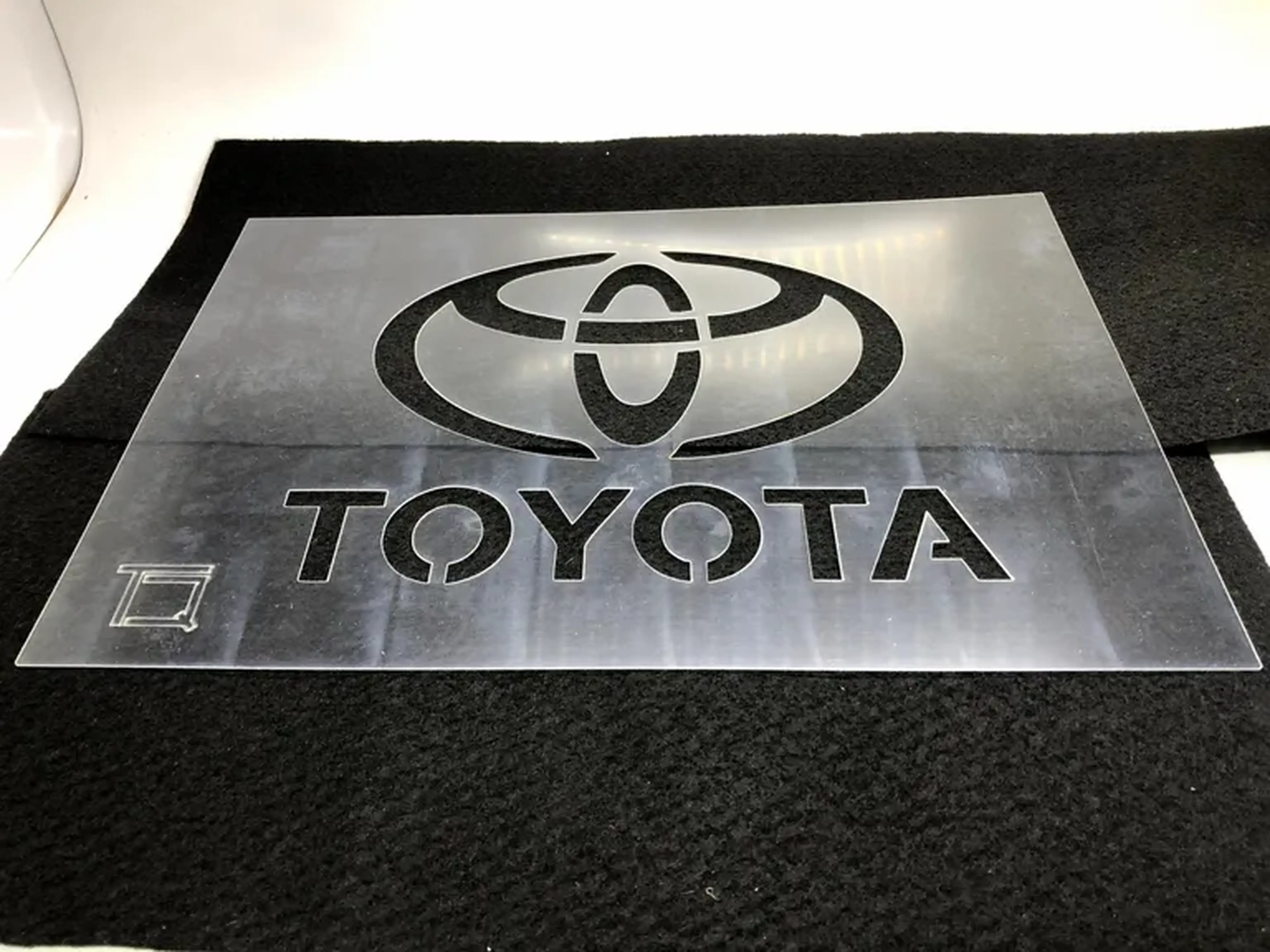 LuxStencil A3 - Máscara Tapete Marcas - Unidade imagem